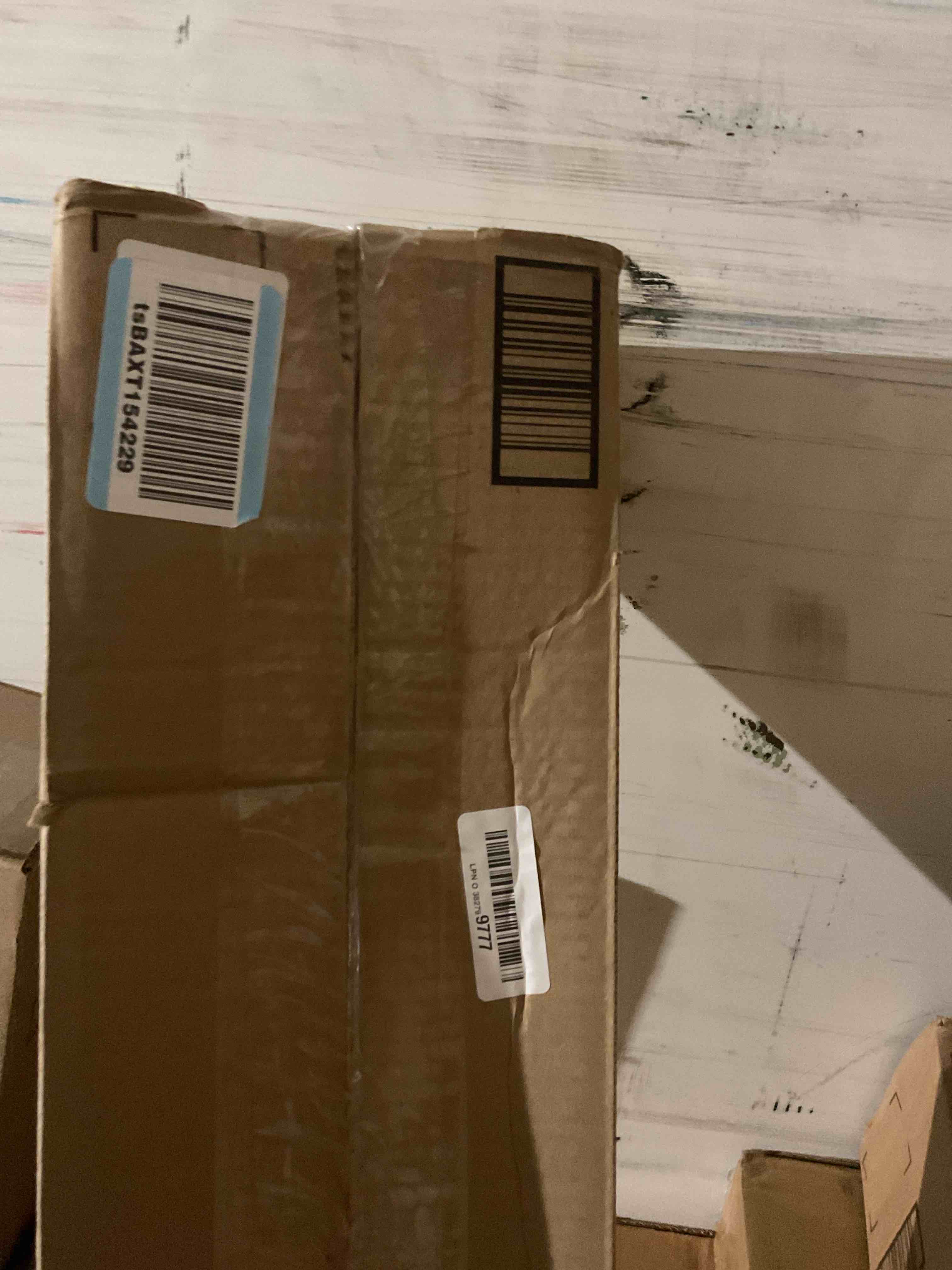 https://s3.amazonaws.com/lotting-images-prod/bidfta/GRA1446222_1759865905140.jpeg