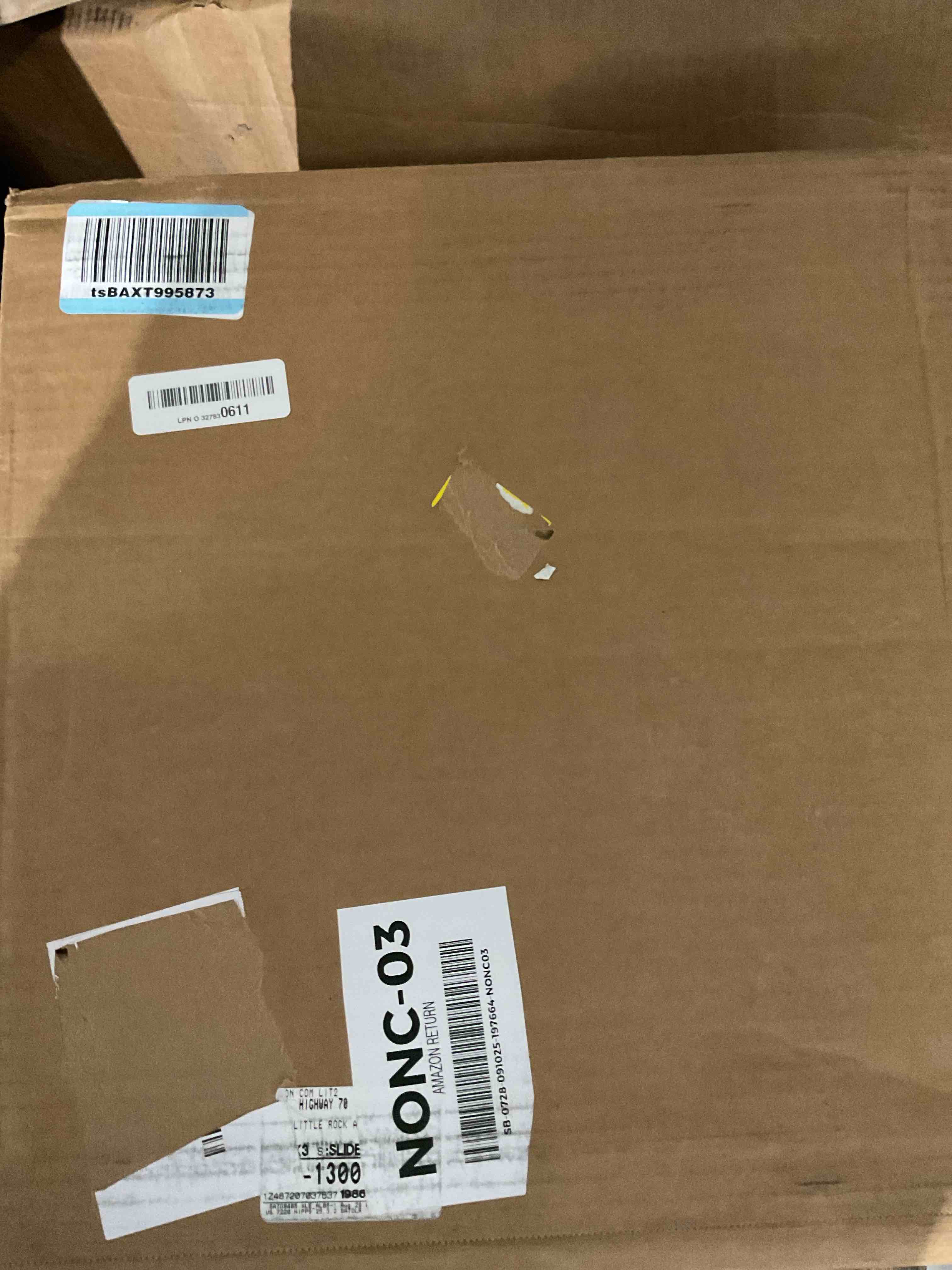 https://s3.amazonaws.com/lotting-images-prod/bidfta/GRA1446343_1759931714264.jpeg