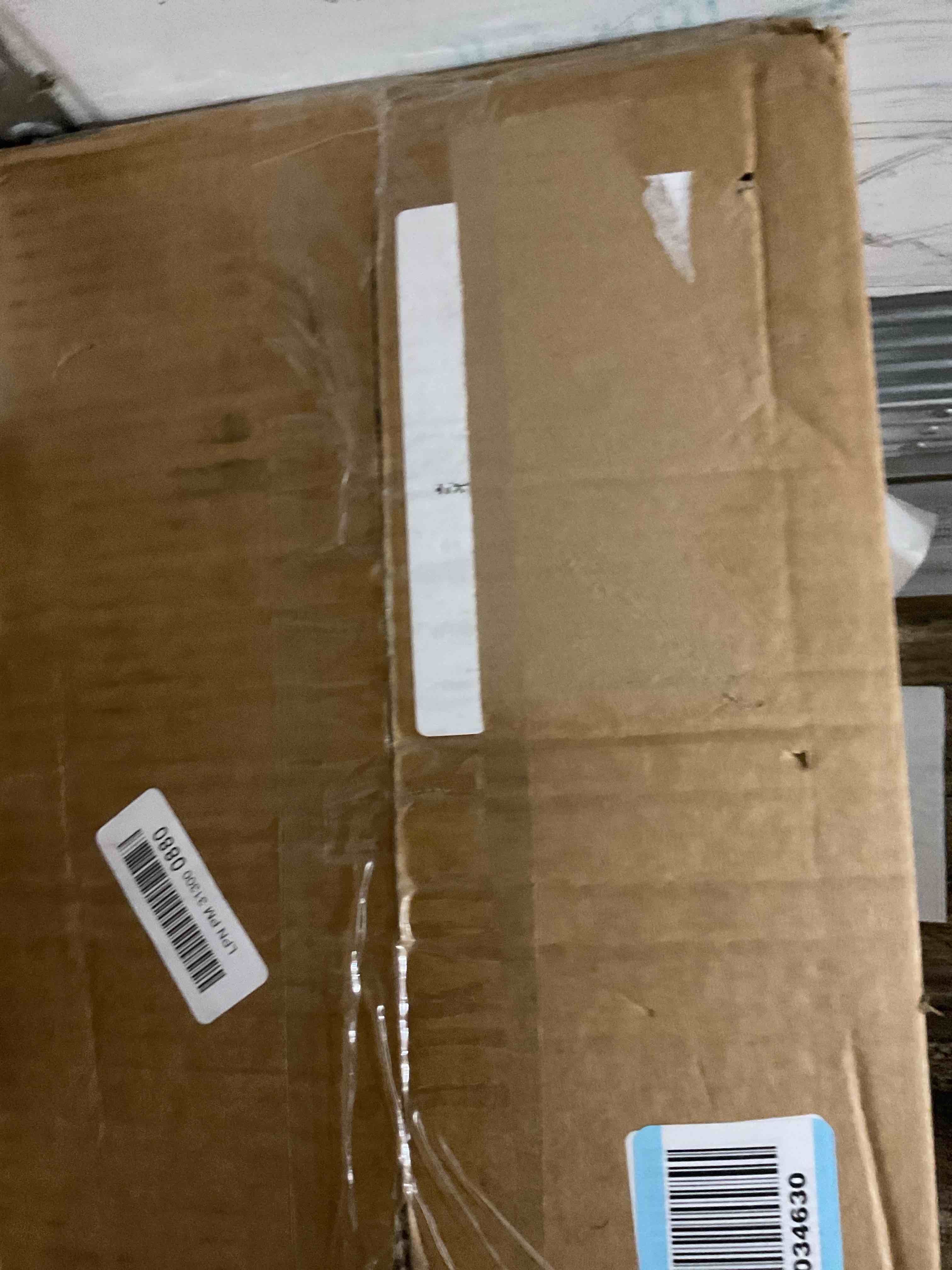 https://s3.amazonaws.com/lotting-images-prod/bidfta/GRA1446356_1759932630578.jpeg