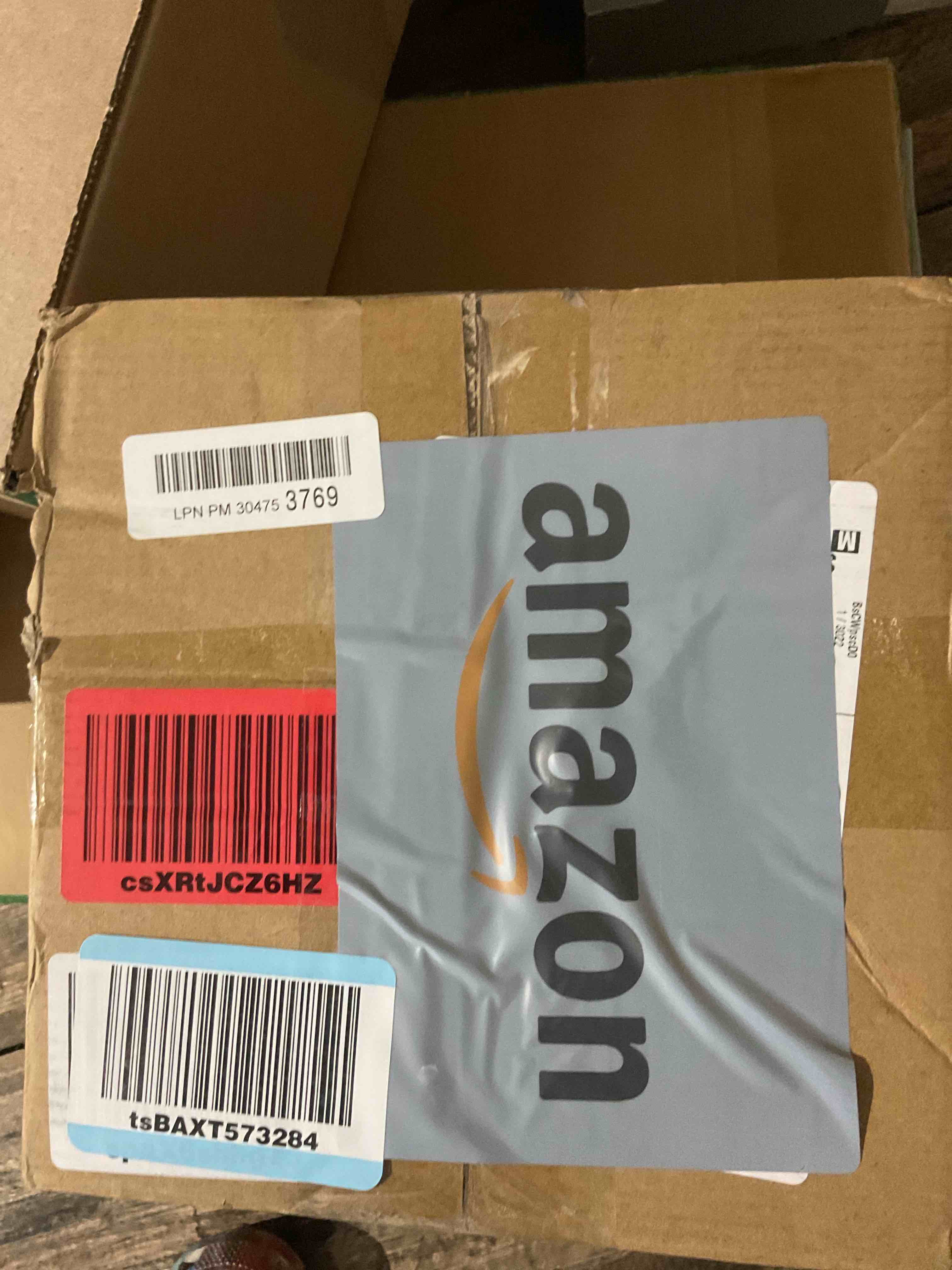 https://s3.amazonaws.com/lotting-images-prod/bidfta/GRA1446402_1759942958643.jpeg