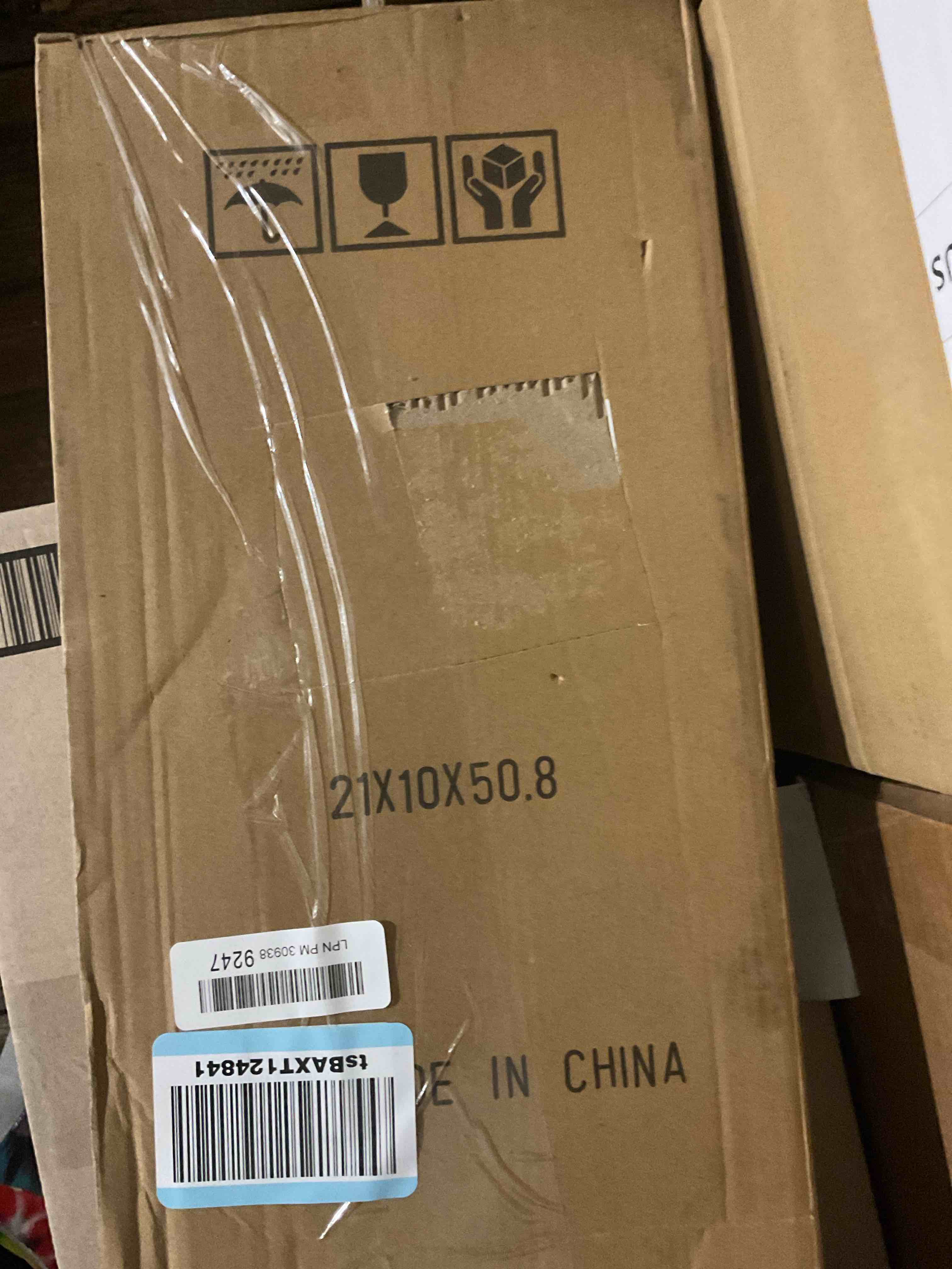 https://s3.amazonaws.com/lotting-images-prod/bidfta/GRA1446403_1759942986099.jpeg