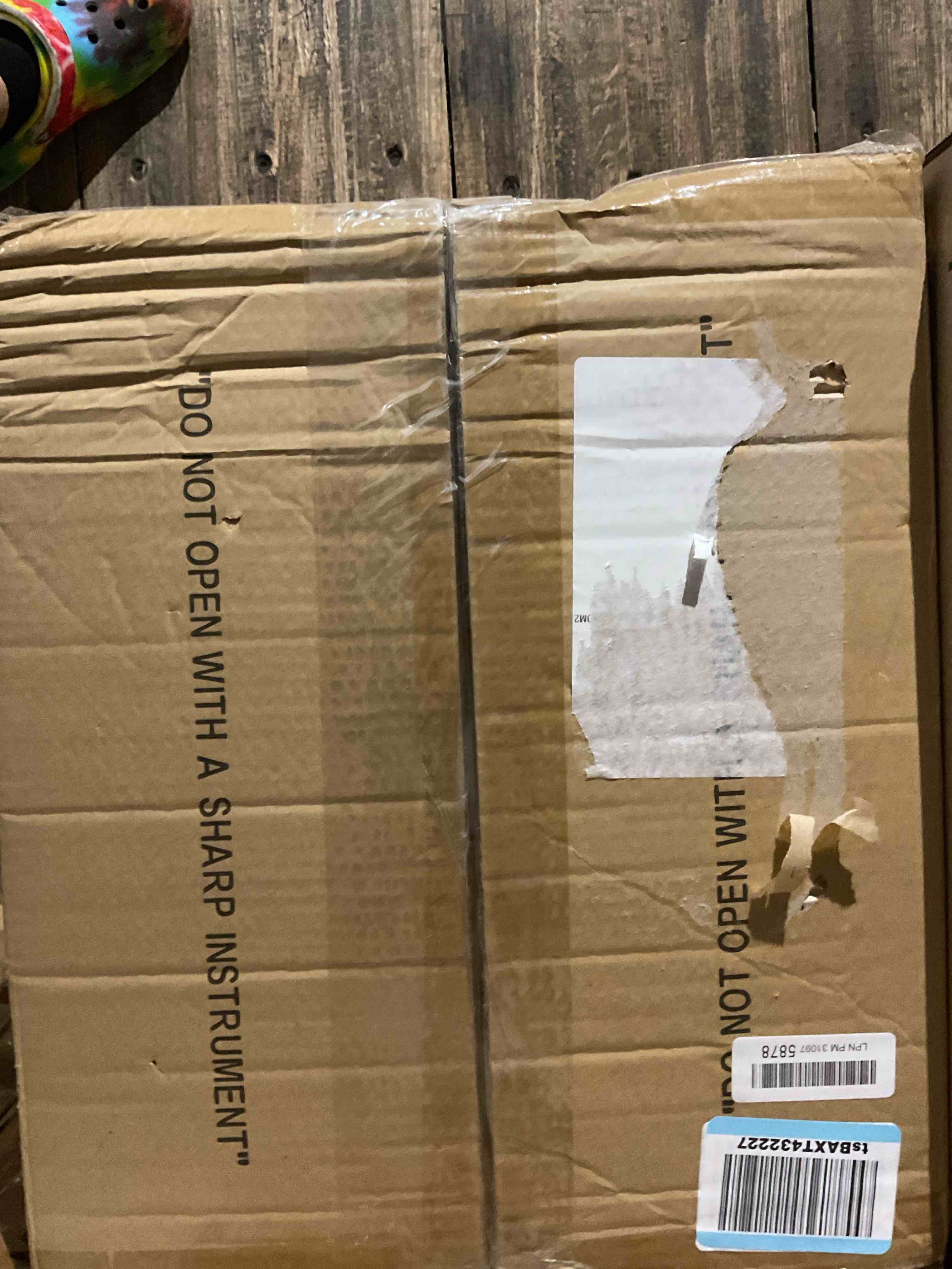 https://s3.amazonaws.com/lotting-images-prod/bidfta/GRA1446513_1759953952720.jpeg