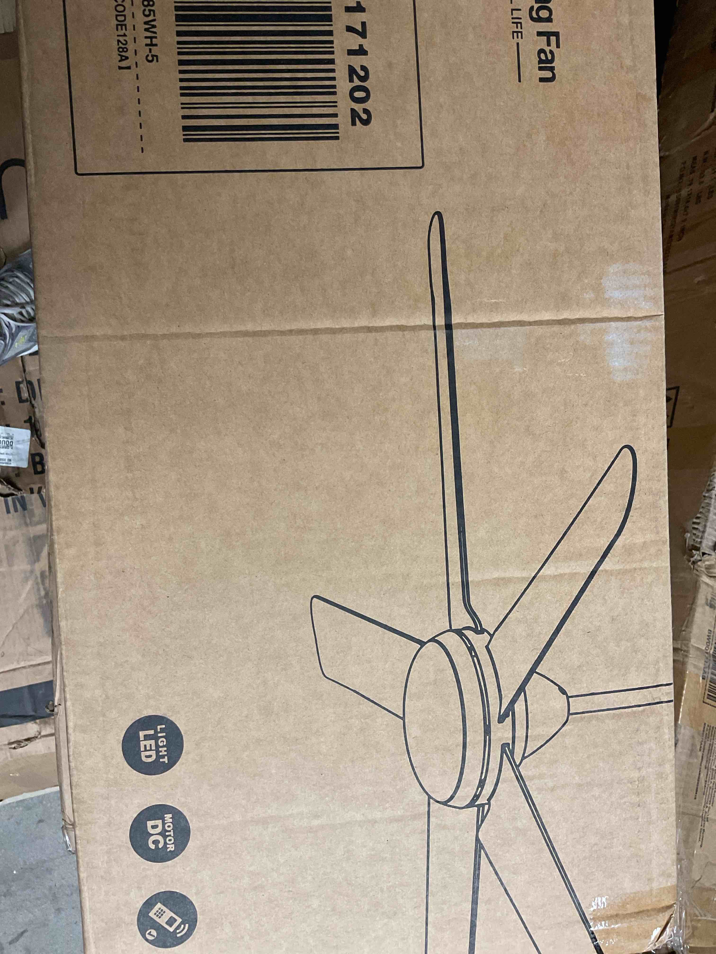 https://s3.amazonaws.com/lotting-images-prod/bidfta/GRA1446800_1760457156135.jpeg