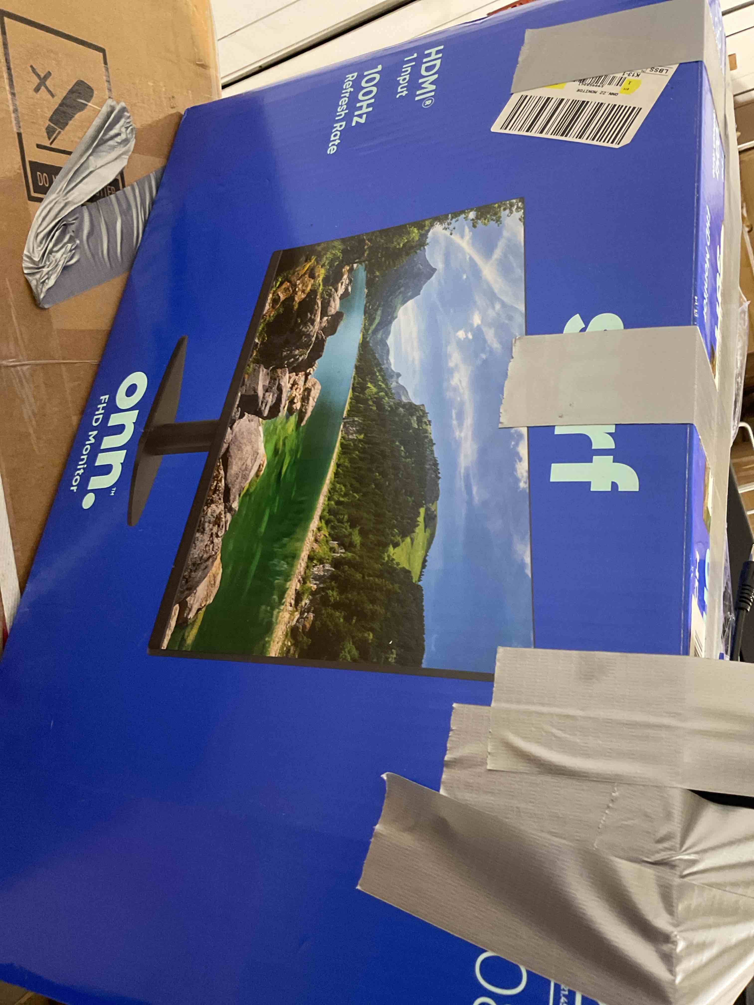 https://s3.amazonaws.com/lotting-images-prod/bidfta/GRA1446952_1760720162593.jpeg