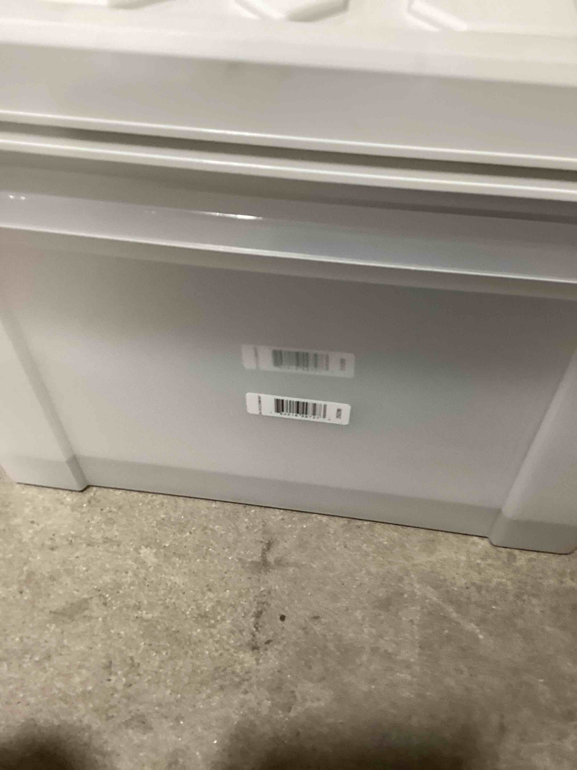 plastic storage containers