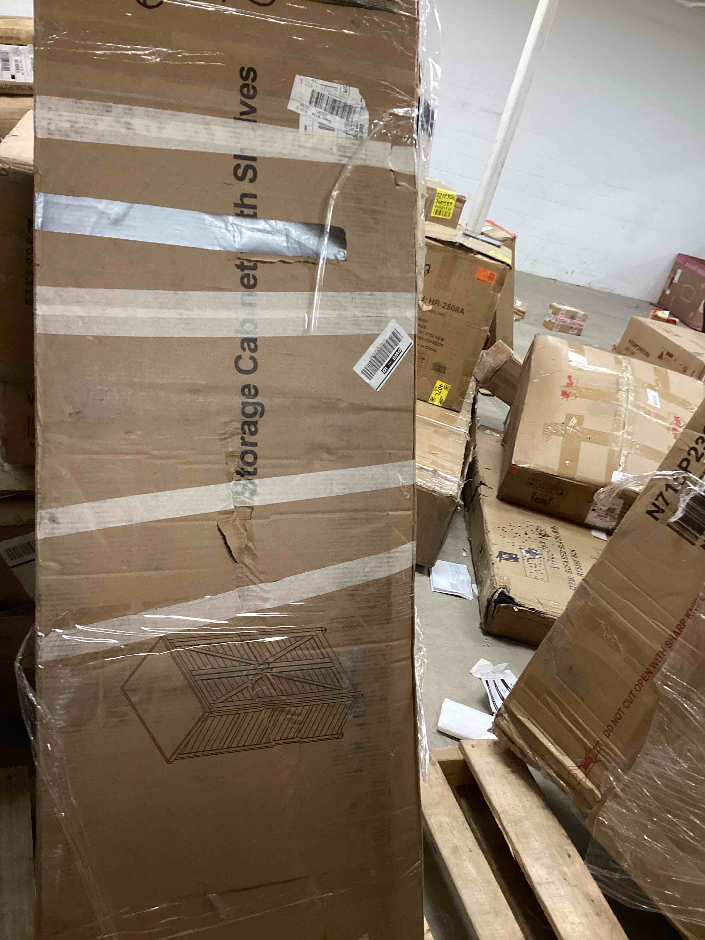 https://s3.amazonaws.com/lotting-images-prod/bidfta/GRA1449374_1759166965672.jpeg