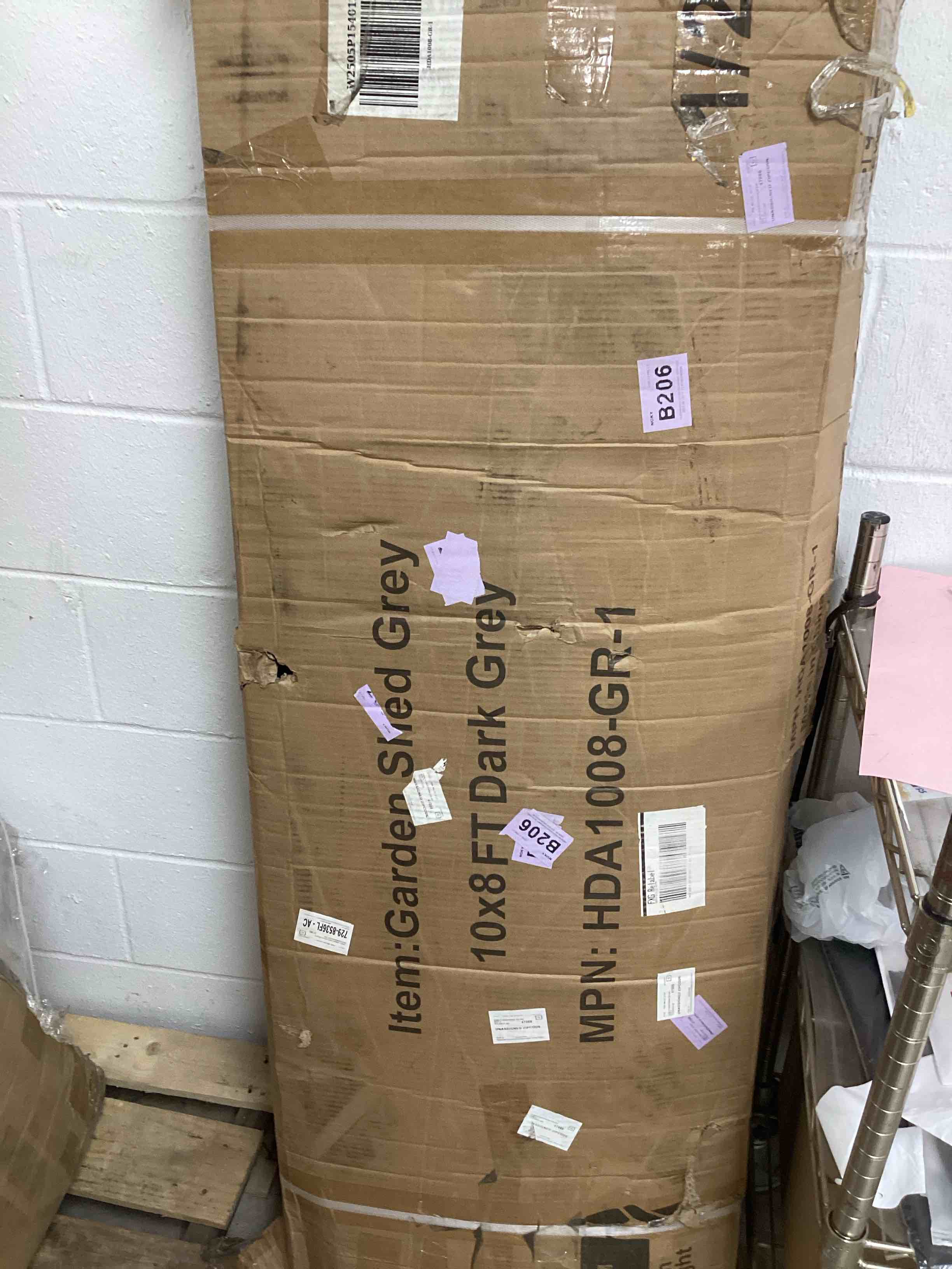 https://s3.amazonaws.com/lotting-images-prod/bidfta/GRA1449390_1759159115216.jpeg