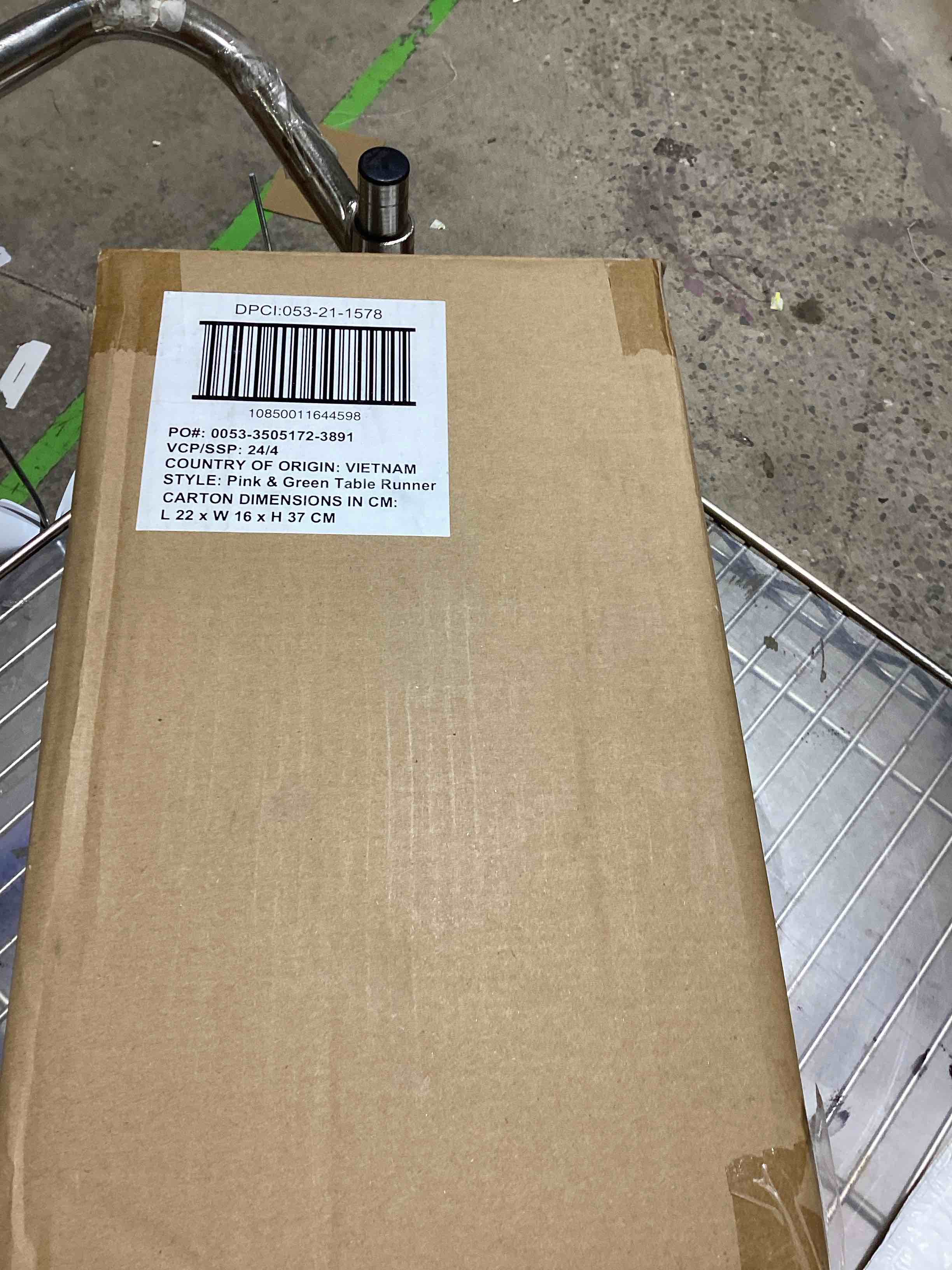 https://s3.amazonaws.com/lotting-images-prod/bidfta/GRA1451075_1752156088139.jpeg