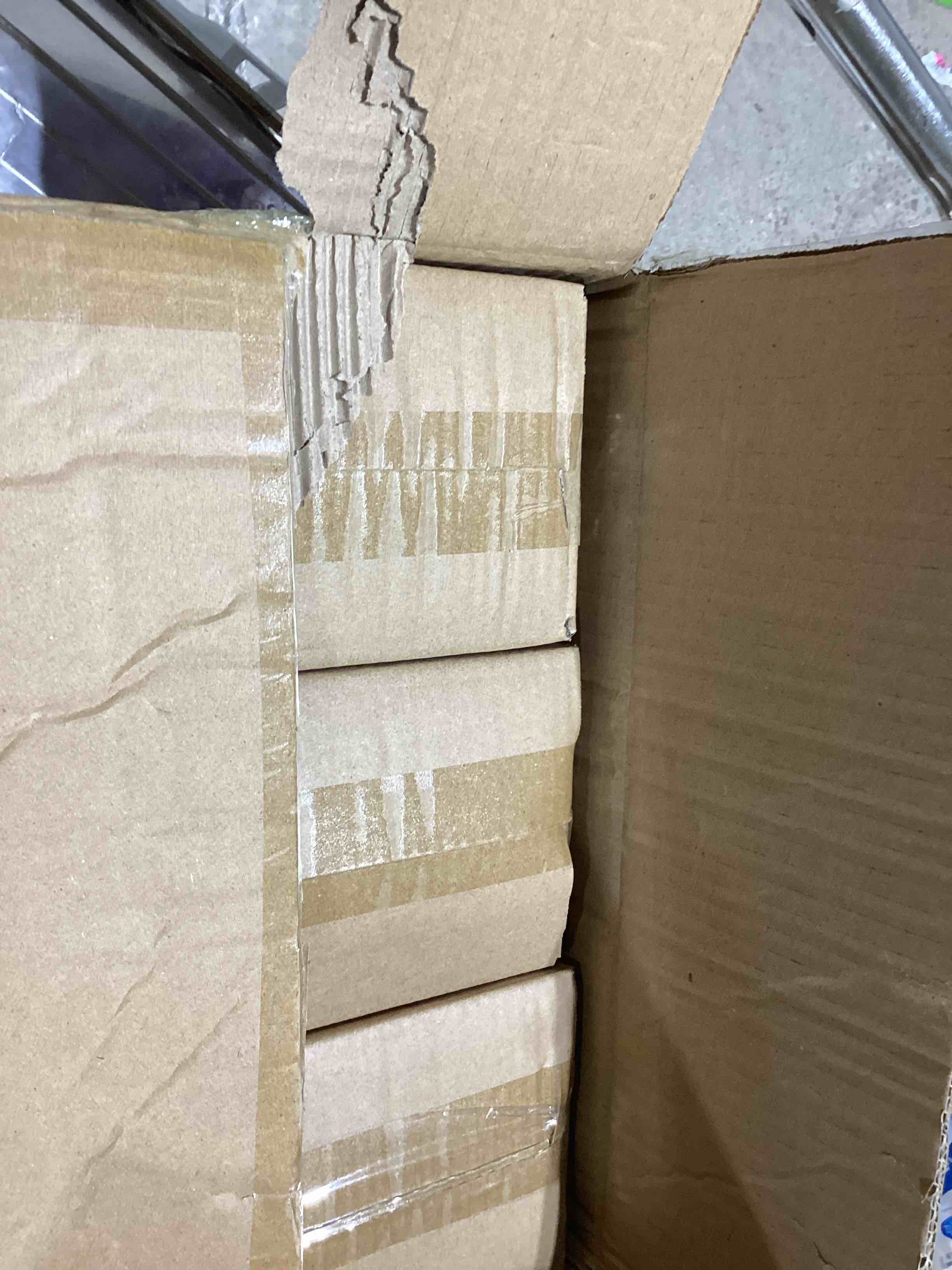 https://s3.amazonaws.com/lotting-images-prod/bidfta/GRA1451092_1752159904539.jpeg