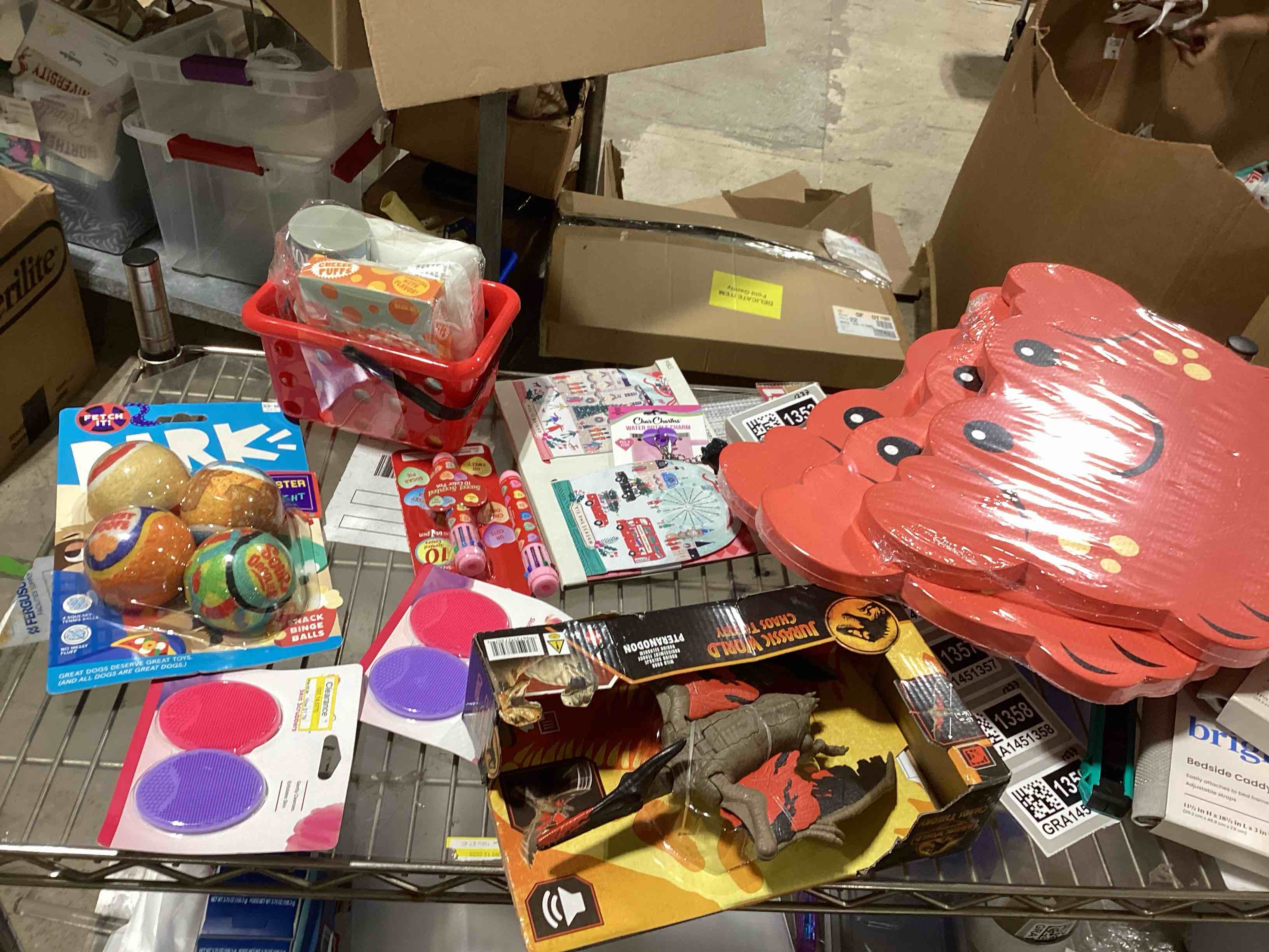 Assorted items 