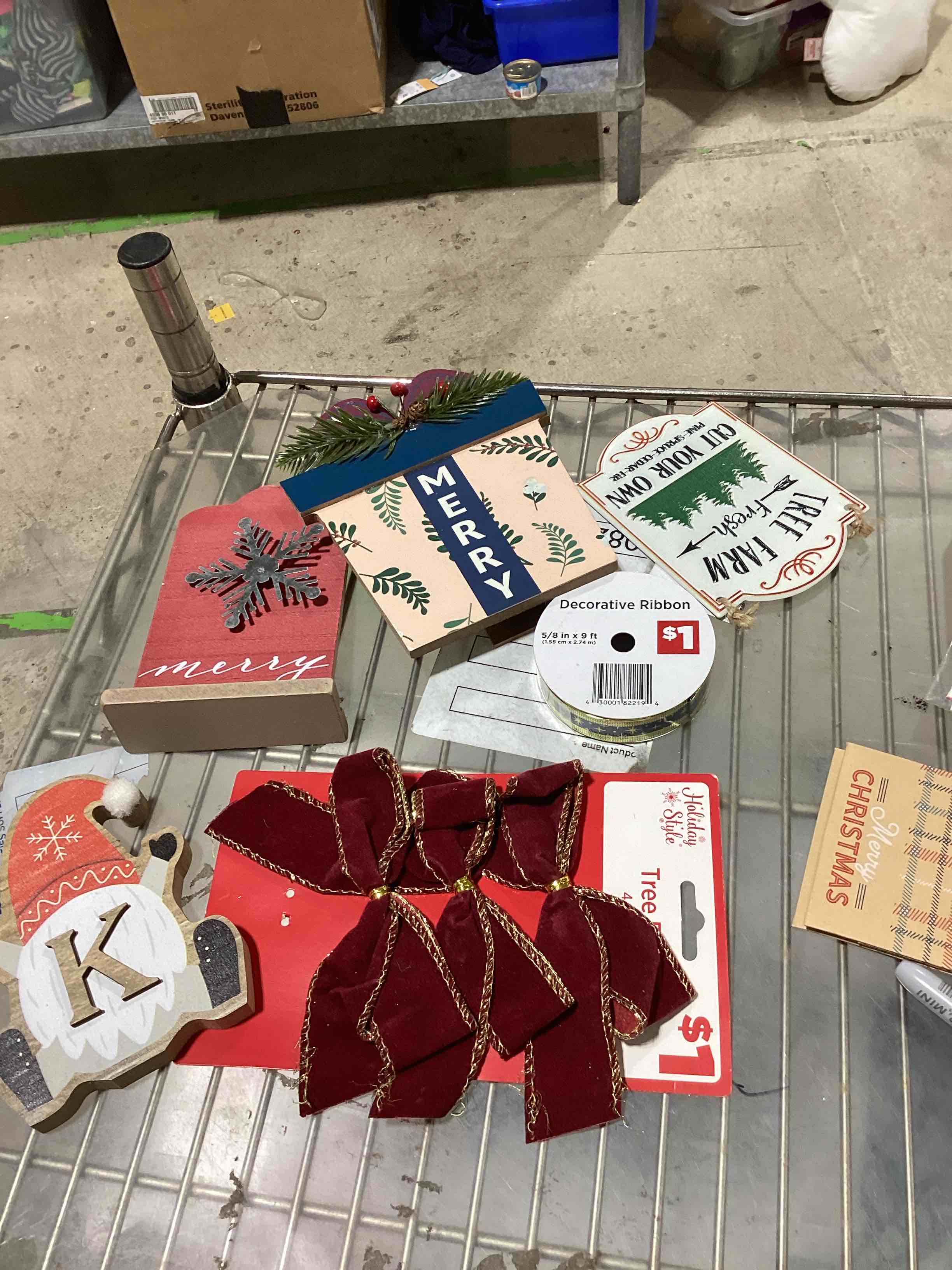 Assorted  Christmas decor items 