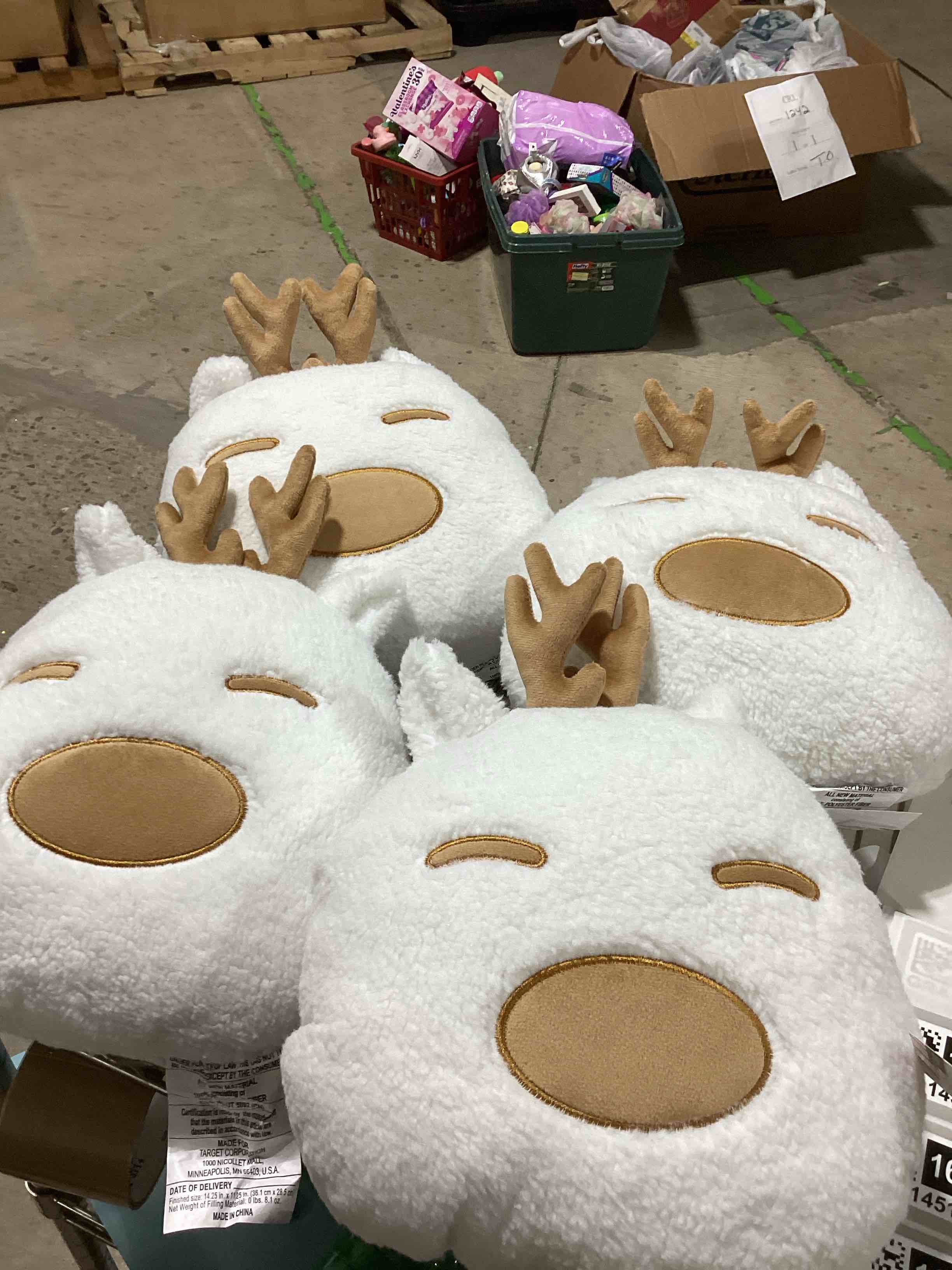 Decorative pillow 