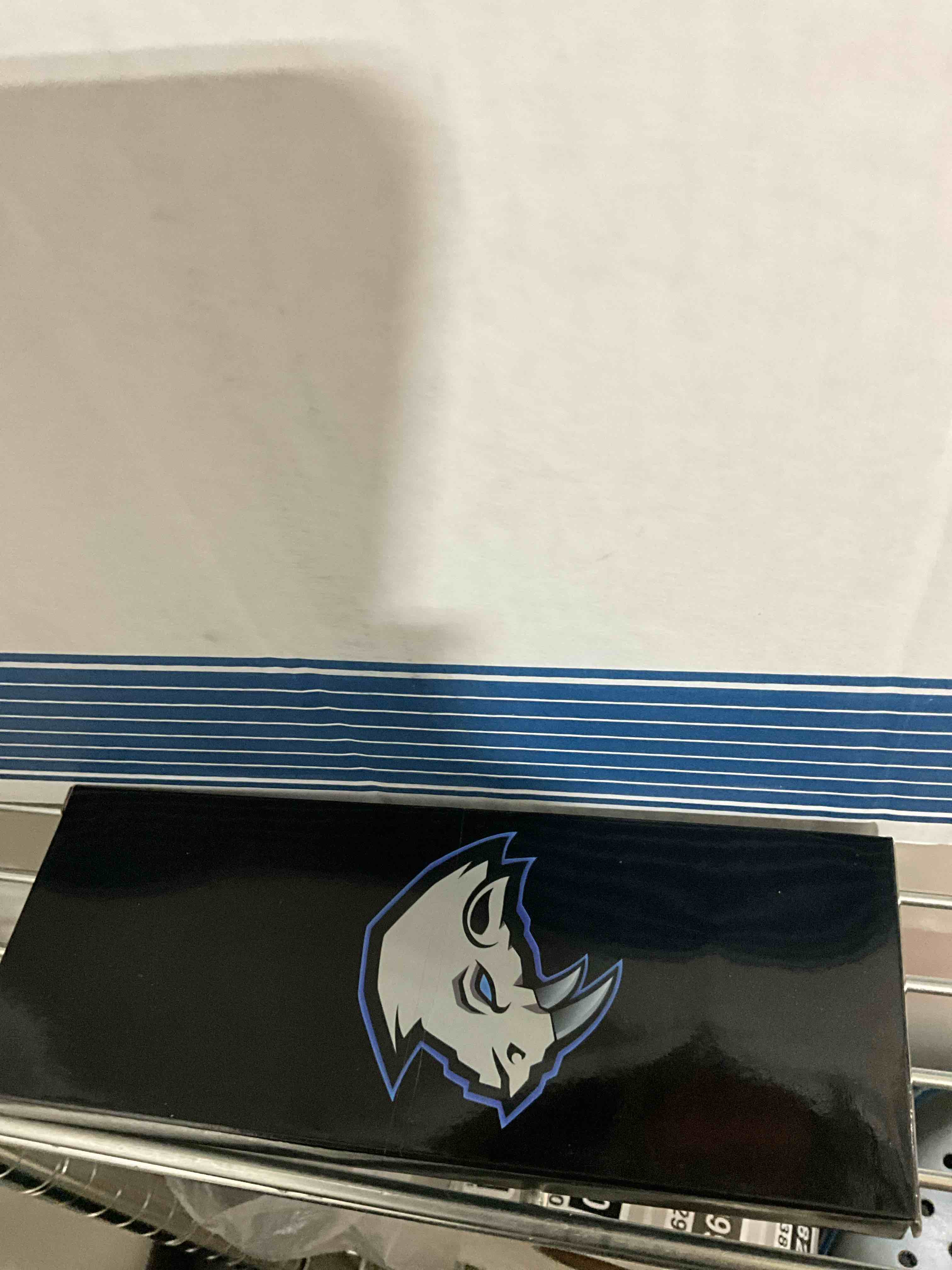 https://s3.amazonaws.com/lotting-images-prod/bidfta/GRA1451710_1755704894077.jpeg