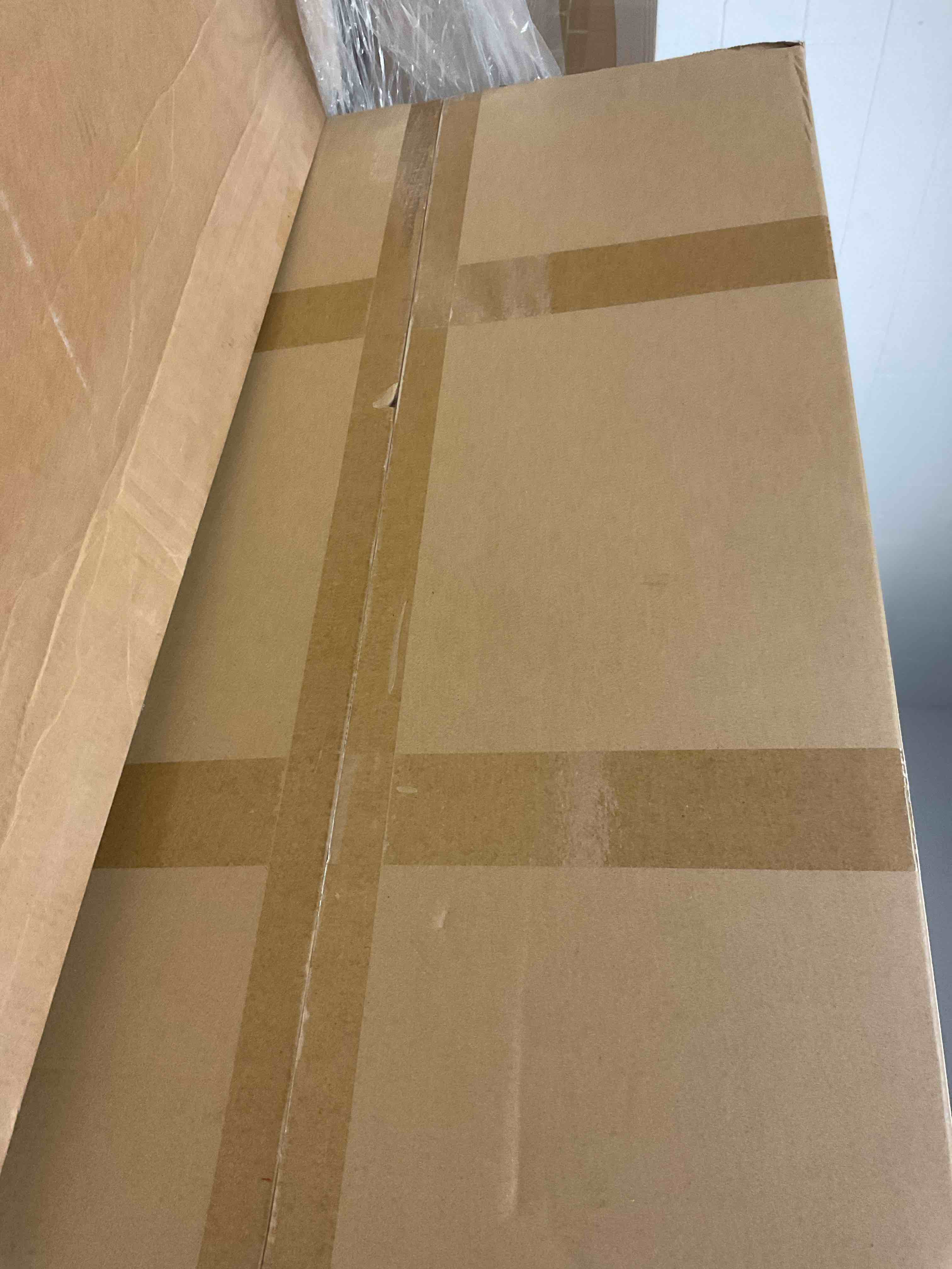https://s3.amazonaws.com/lotting-images-prod/bidfta/GRA1451797_1752675064412.jpeg