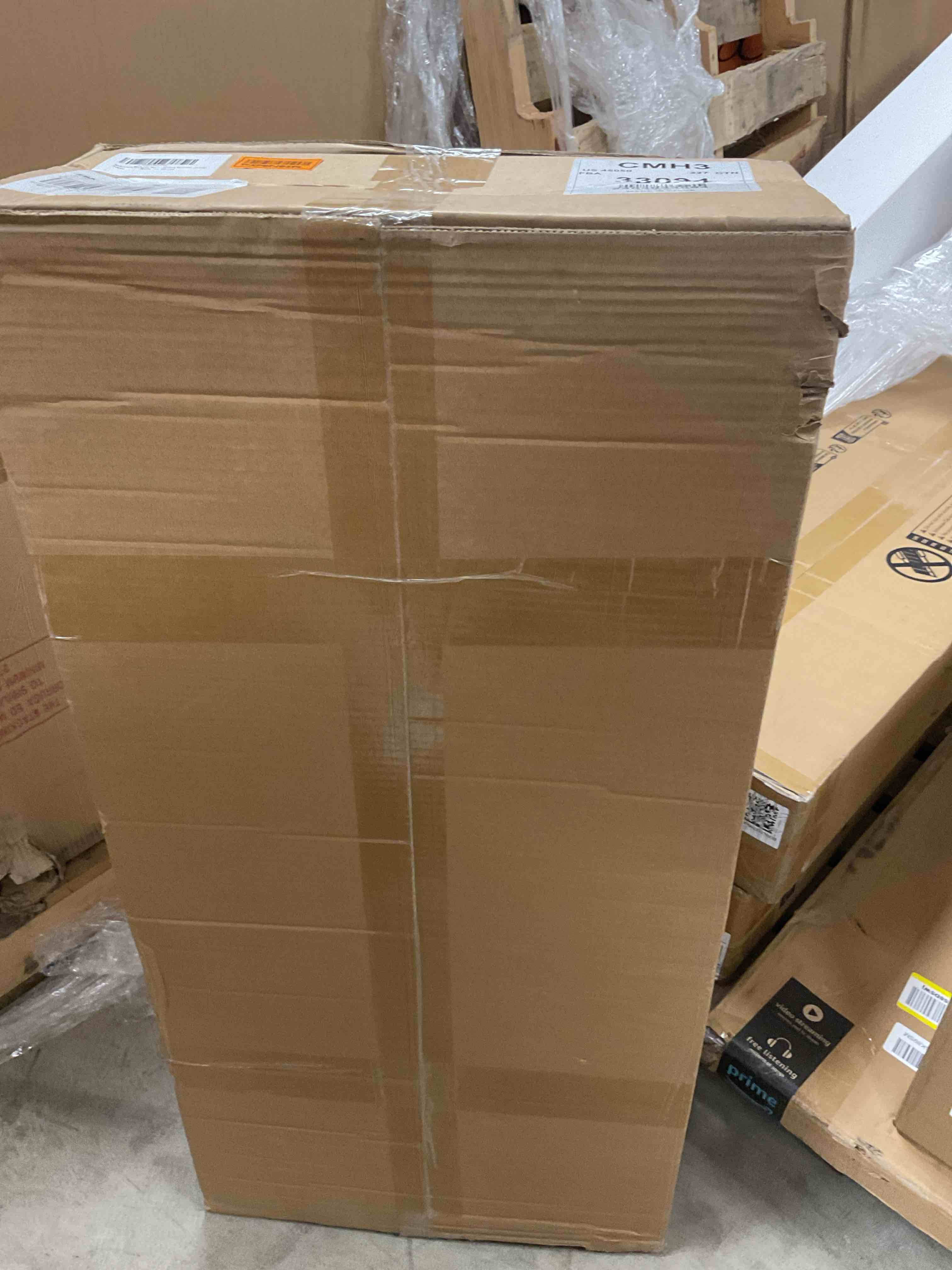 https://s3.amazonaws.com/lotting-images-prod/bidfta/GRA1451810_1752677983159.jpeg