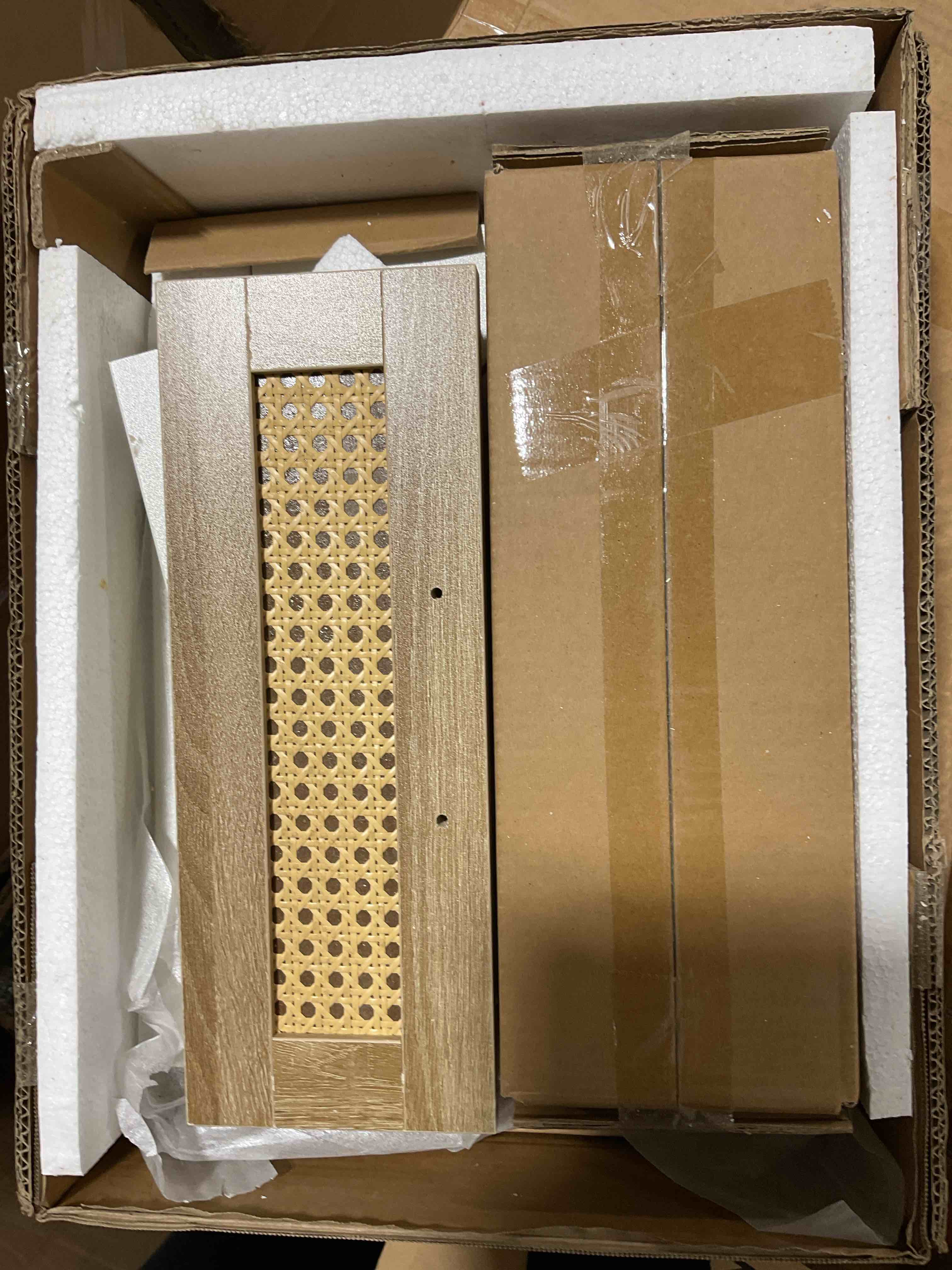 https://s3.amazonaws.com/lotting-images-prod/bidfta/GRA1452130_1753118233303.jpeg