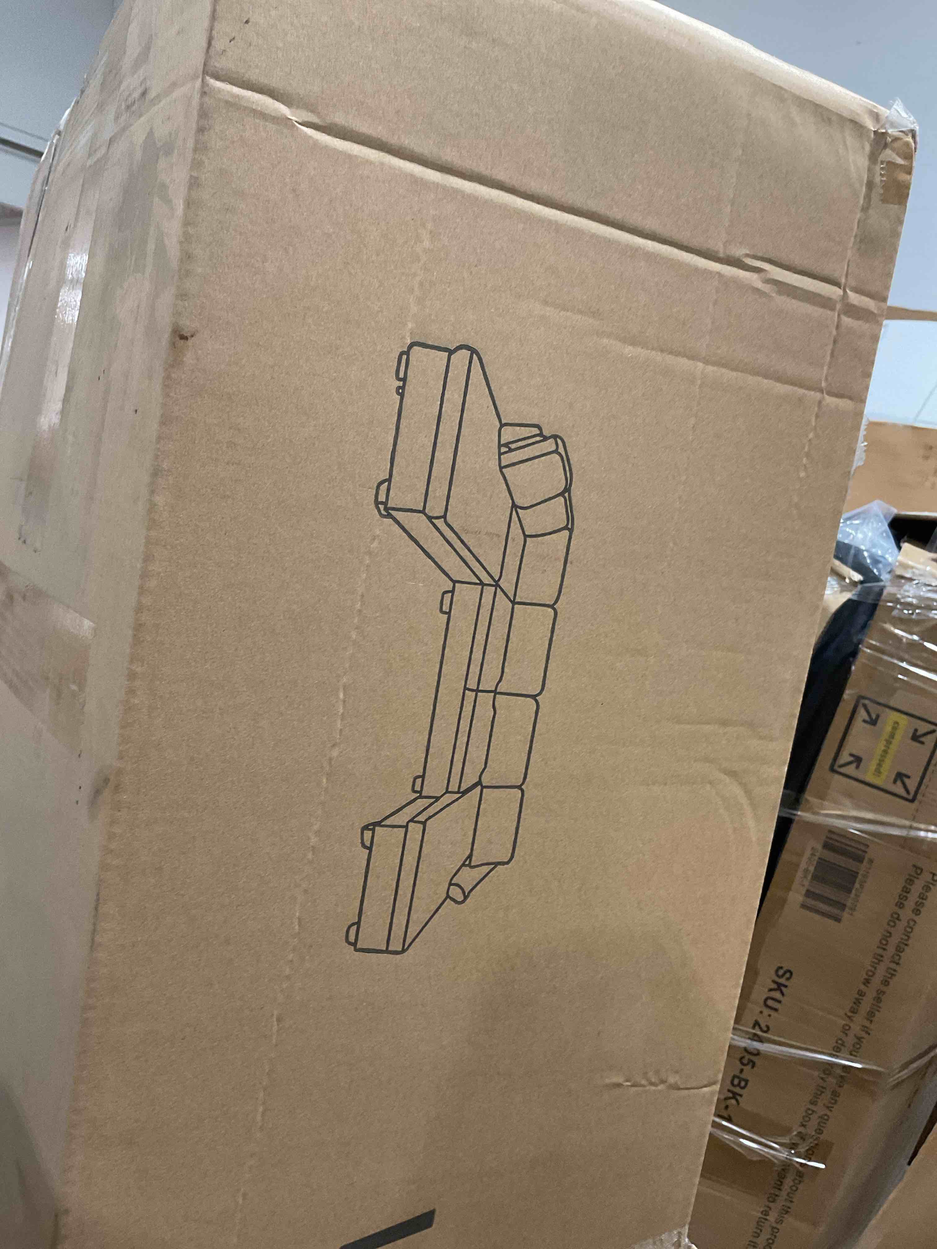 https://s3.amazonaws.com/lotting-images-prod/bidfta/GRA1452134_1753119840393.jpeg