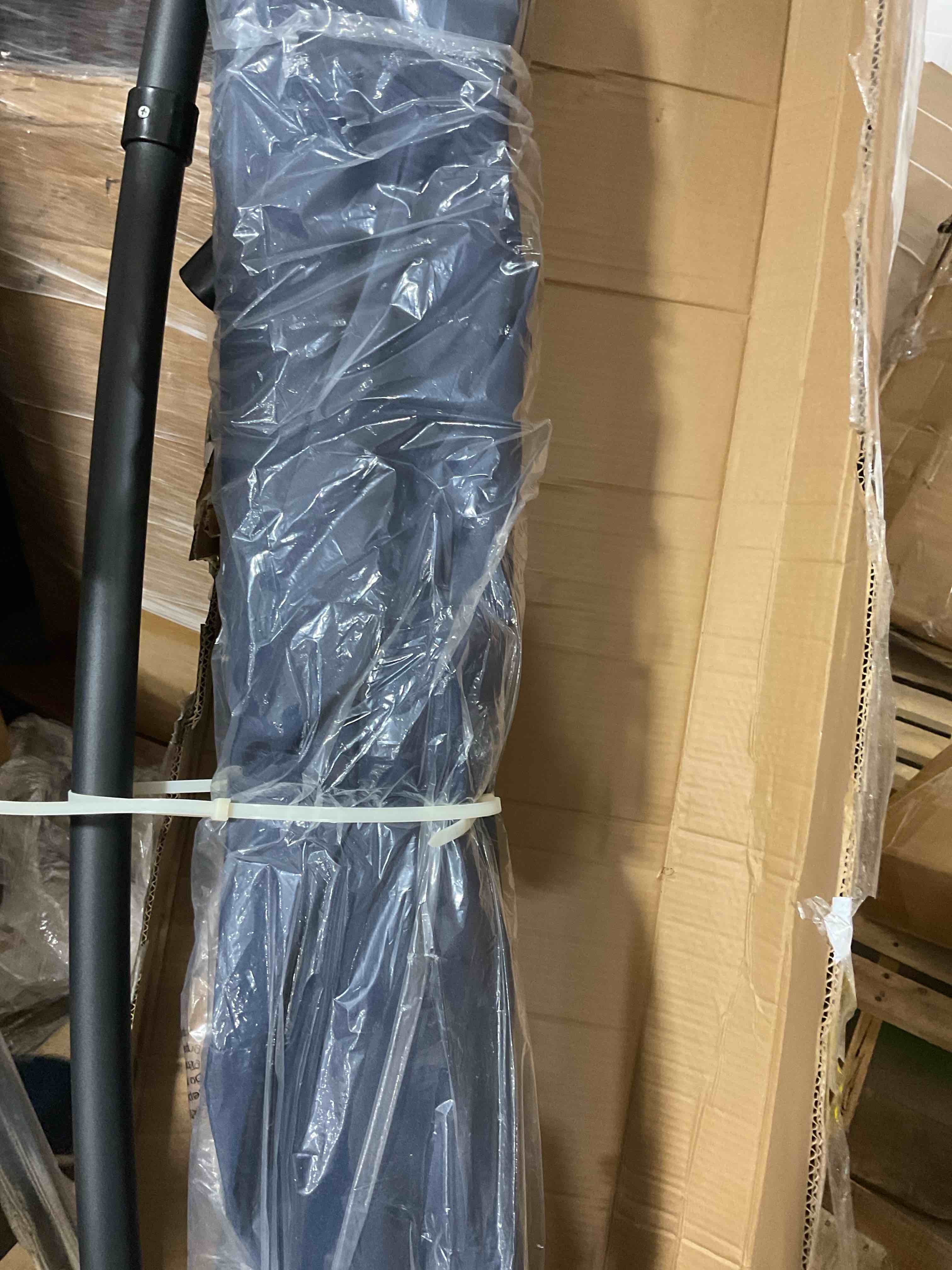 https://s3.amazonaws.com/lotting-images-prod/bidfta/GRA1452154_1753130708751.jpeg