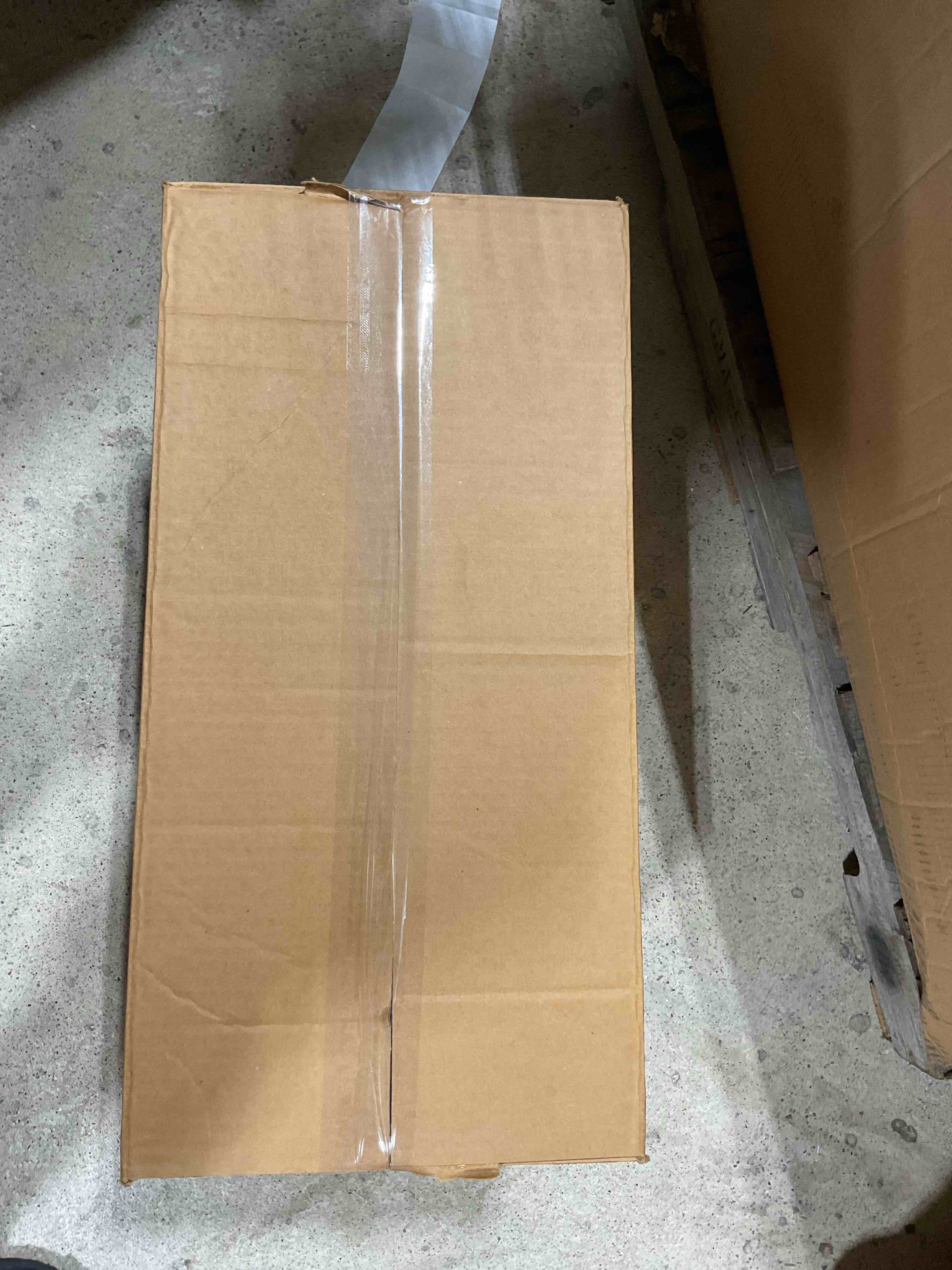 https://s3.amazonaws.com/lotting-images-prod/bidfta/GRA1452219_1753210899779.jpeg