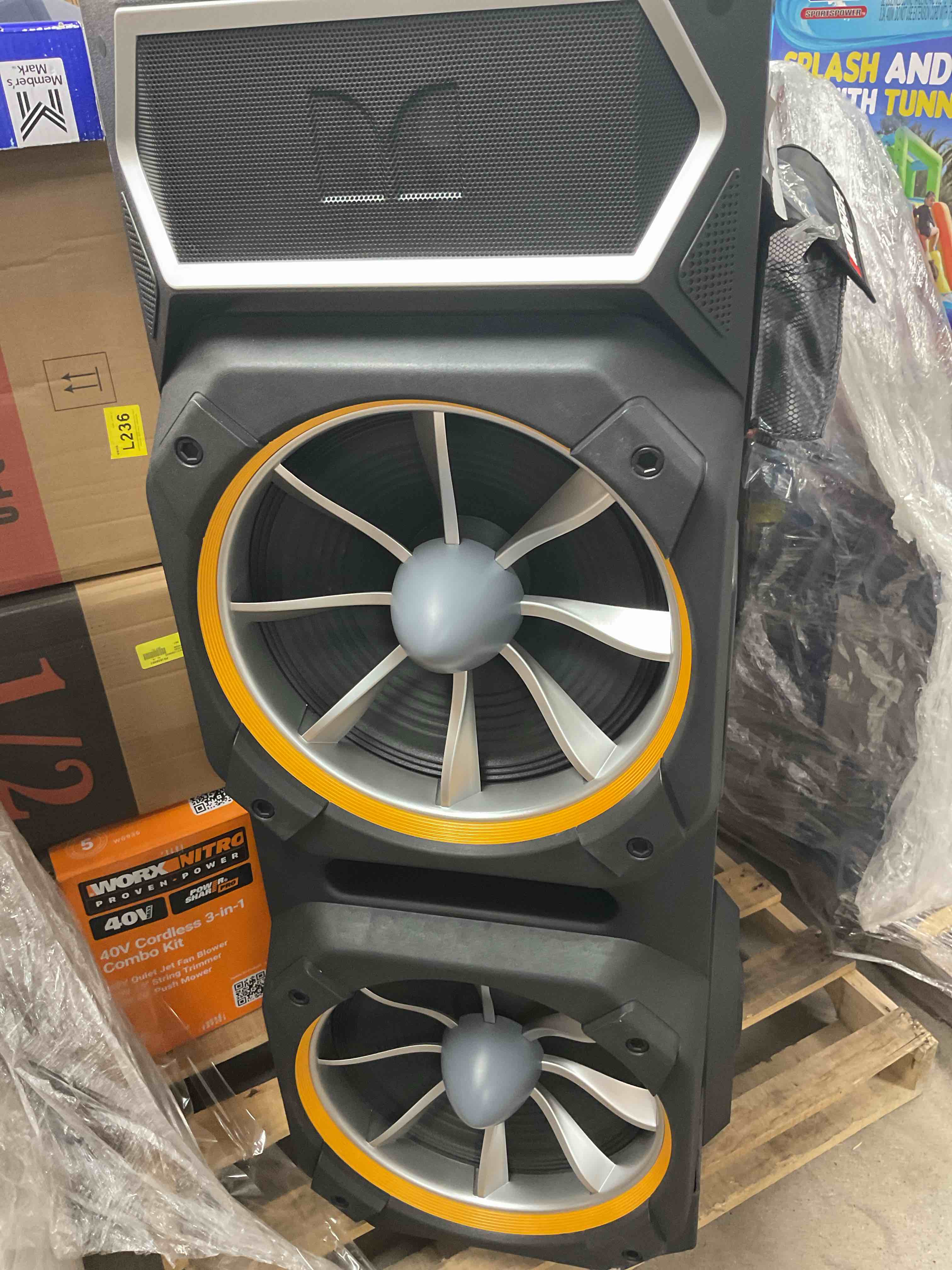 https://s3.amazonaws.com/lotting-images-prod/bidfta/GRA1452238_1753216931403.jpeg