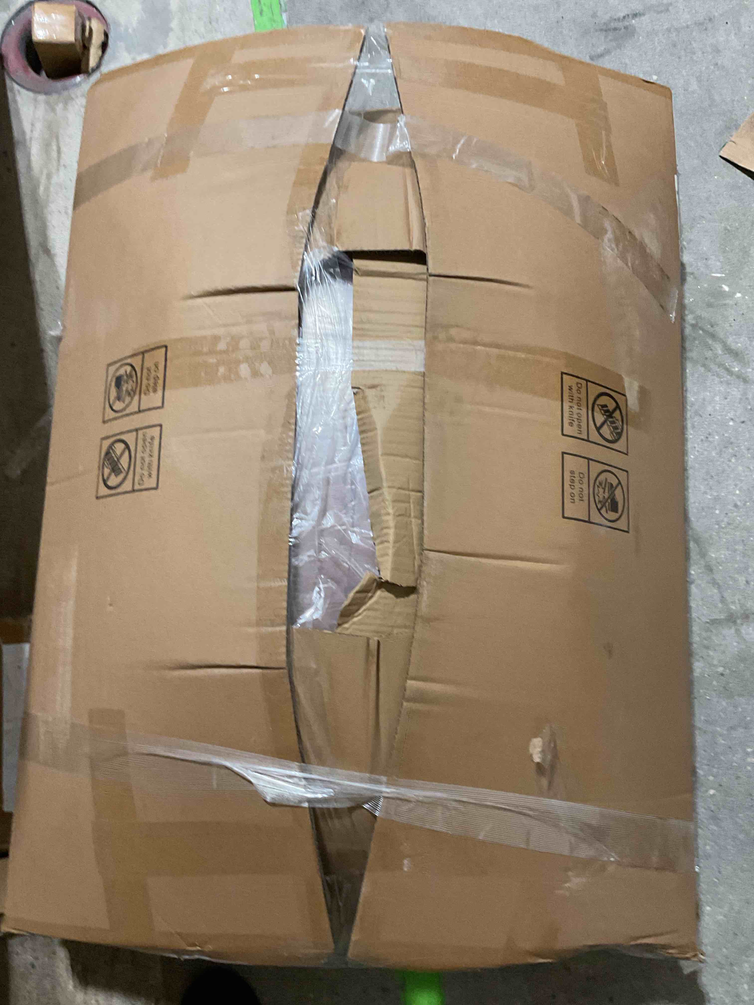 https://s3.amazonaws.com/lotting-images-prod/bidfta/GRA1452277_1753374121243.jpeg