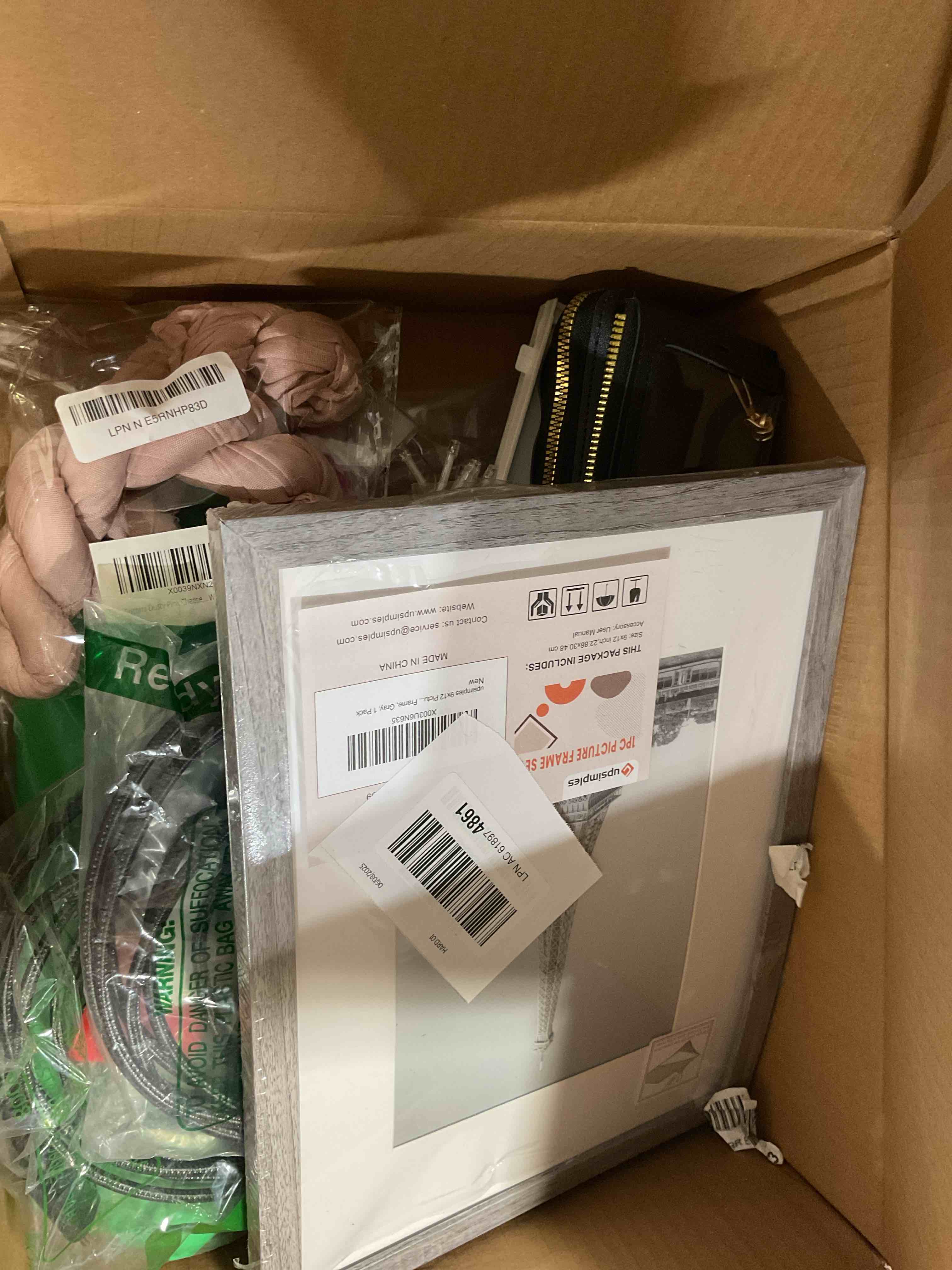 https://s3.amazonaws.com/lotting-images-prod/bidfta/GRA1452519_1753806018366.jpeg