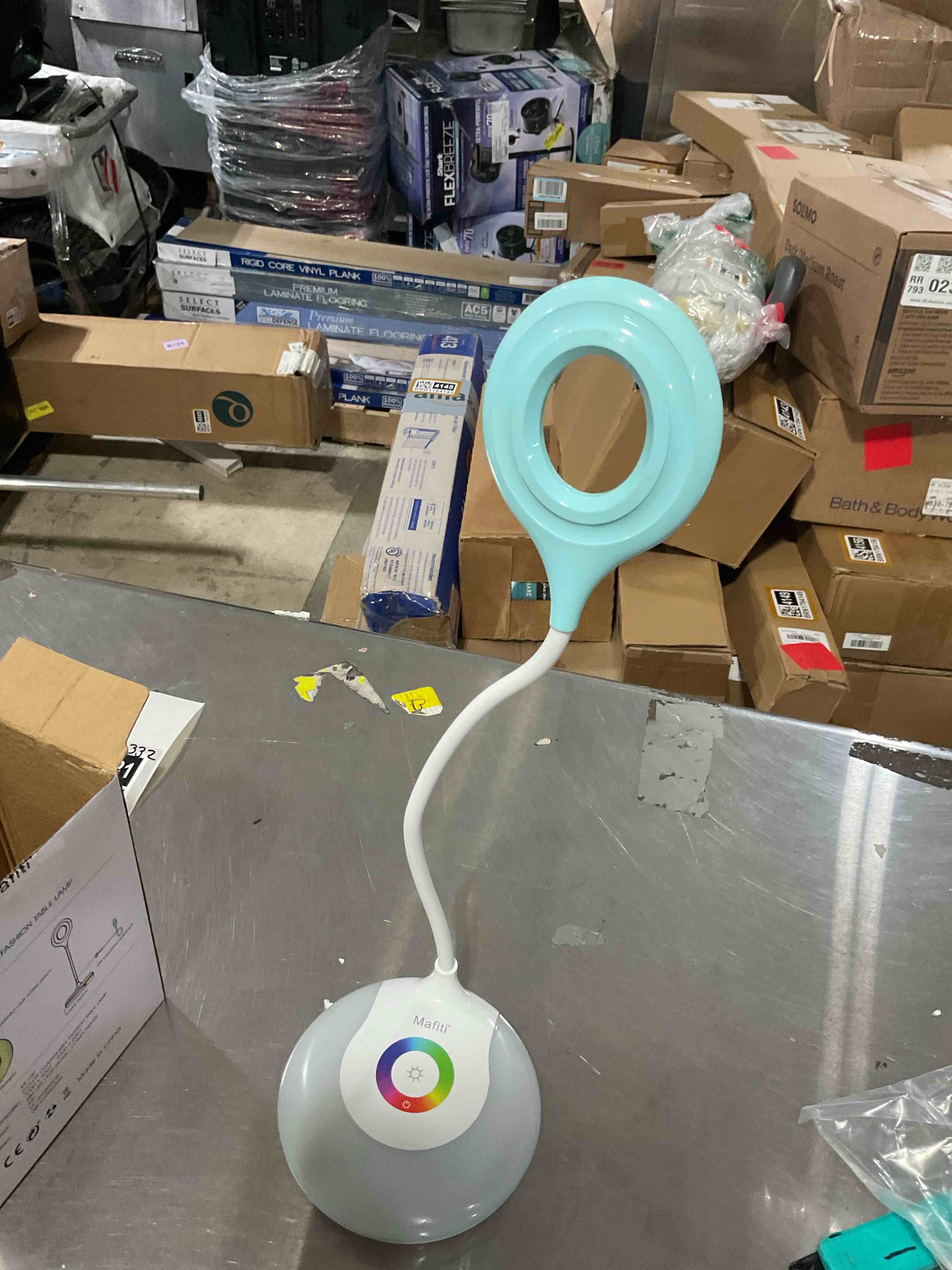 https://s3.amazonaws.com/lotting-images-prod/bidfta/GRA1452621_1753811054274.jpeg
