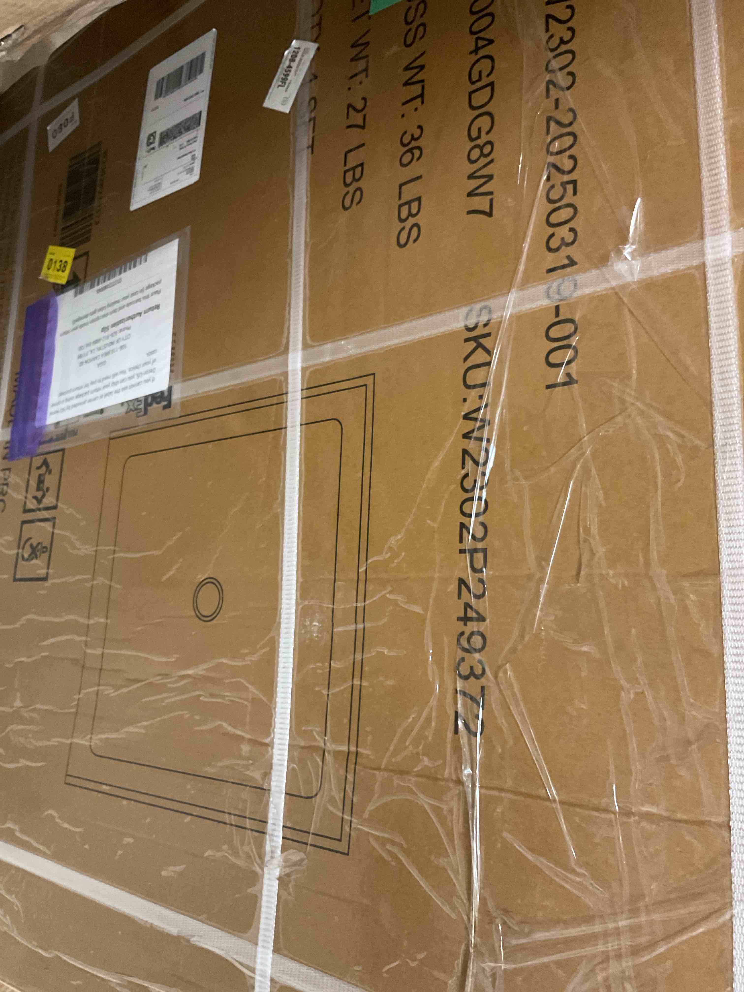 https://s3.amazonaws.com/lotting-images-prod/bidfta/GRA1452984_1753993640095.jpeg