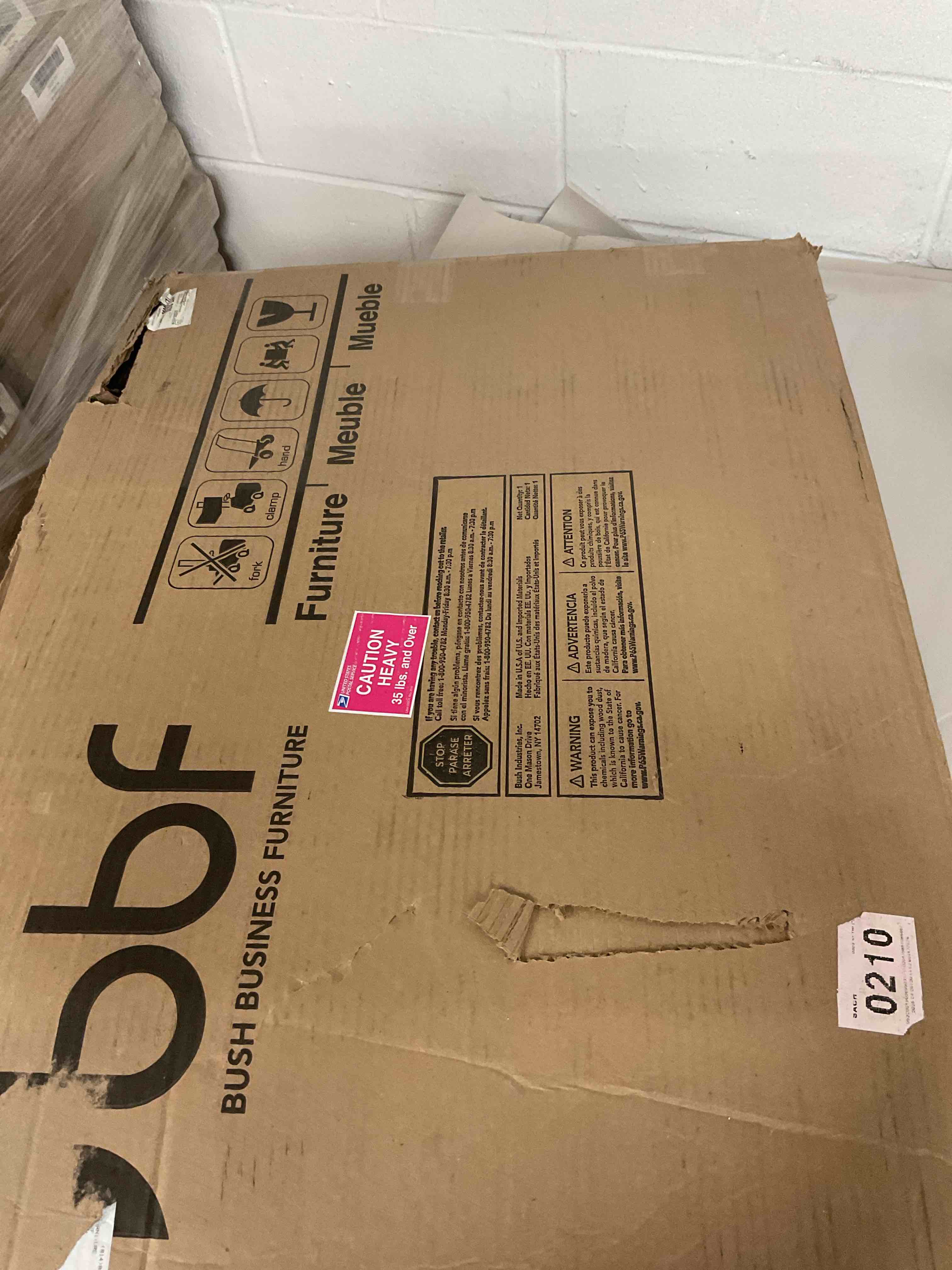 https://s3.amazonaws.com/lotting-images-prod/bidfta/GRA1453002_1754056662356.jpeg