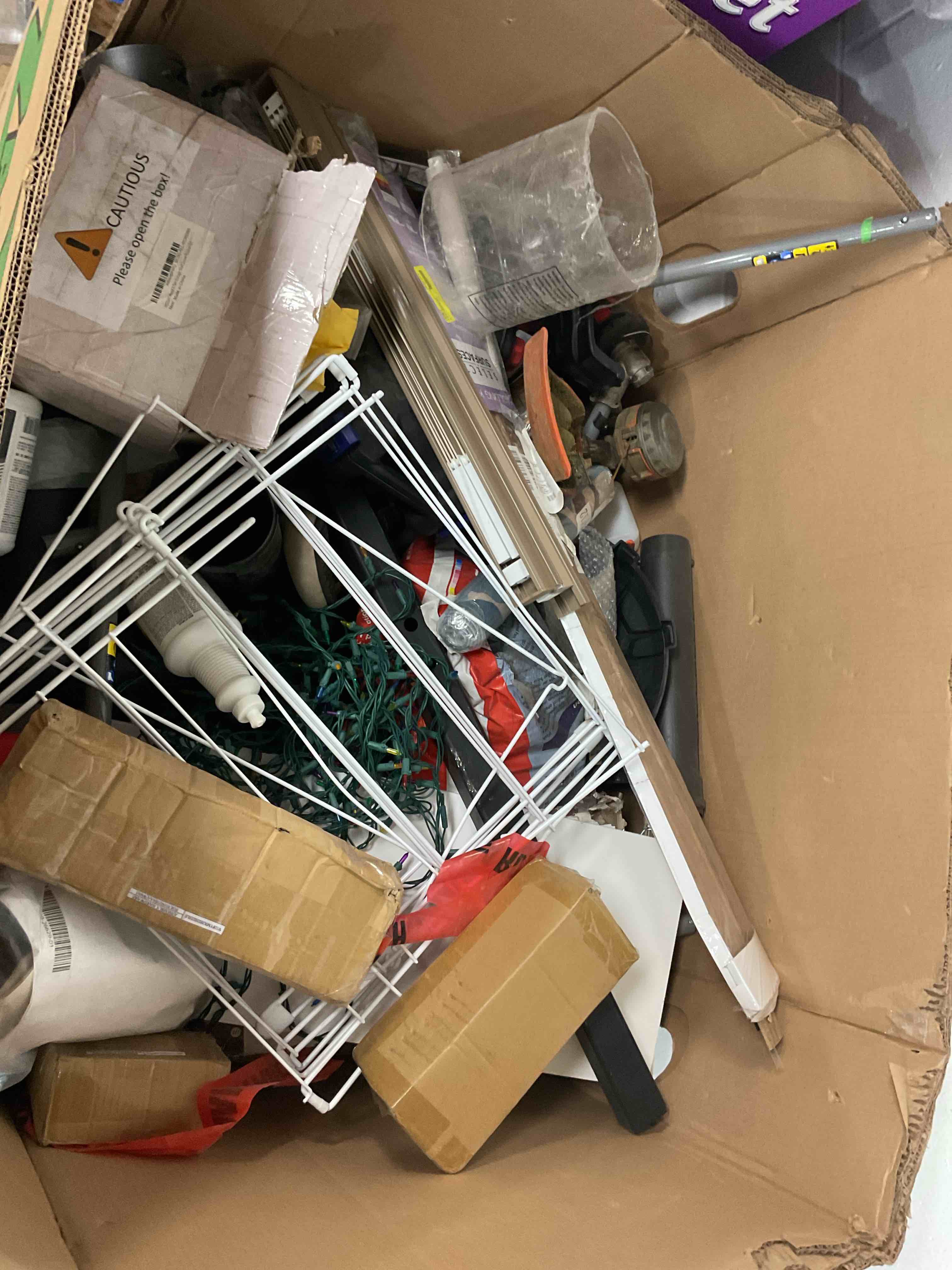 https://s3.amazonaws.com/lotting-images-prod/bidfta/GRA1453050_1754085217477.jpeg