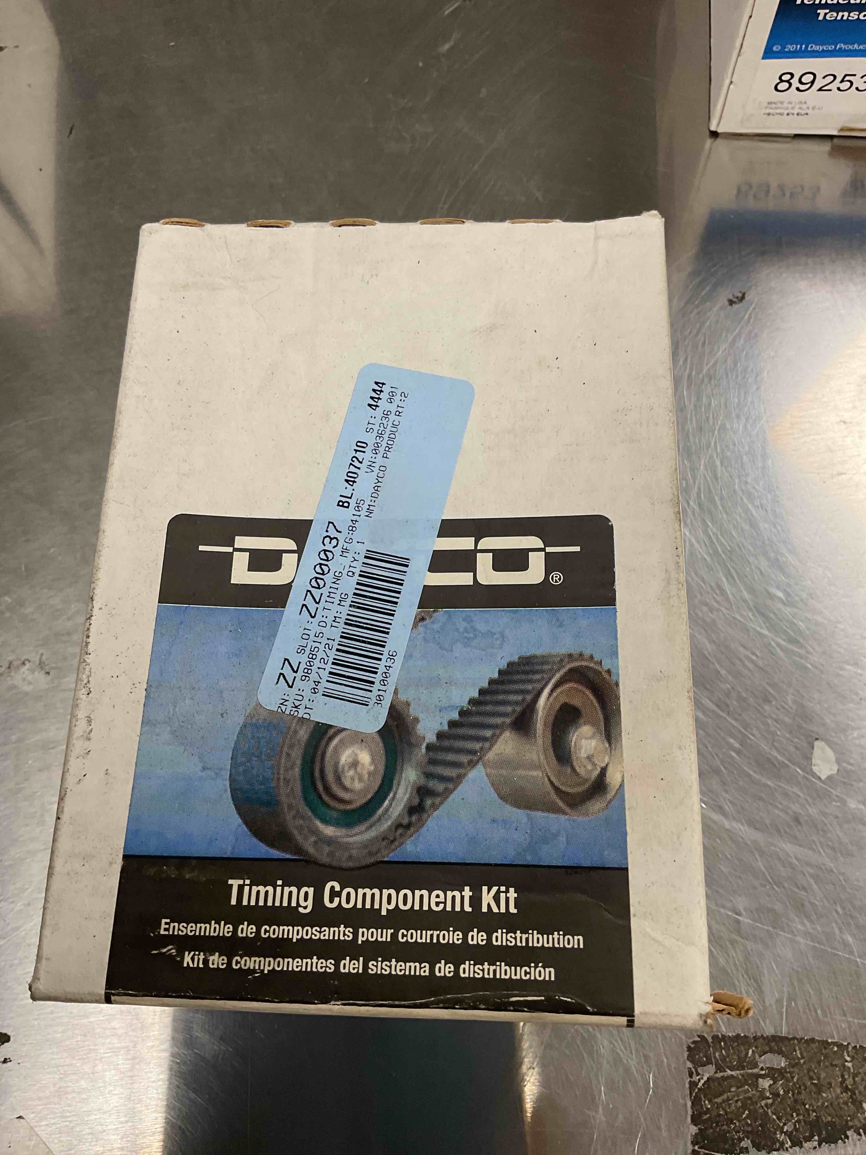 https://s3.amazonaws.com/lotting-images-prod/bidfta/GRA1453332_1754598166890.jpeg