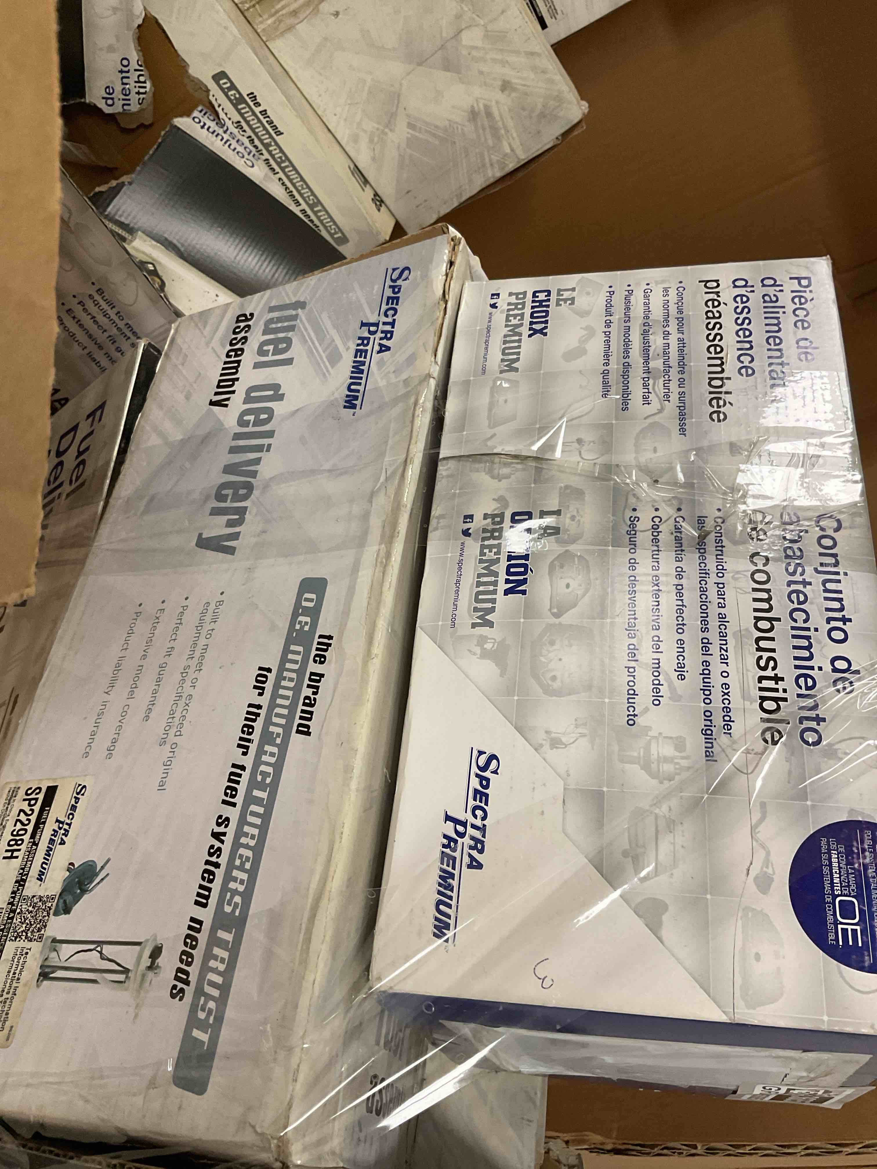 https://s3.amazonaws.com/lotting-images-prod/bidfta/GRA1453685_1754922116530.jpeg