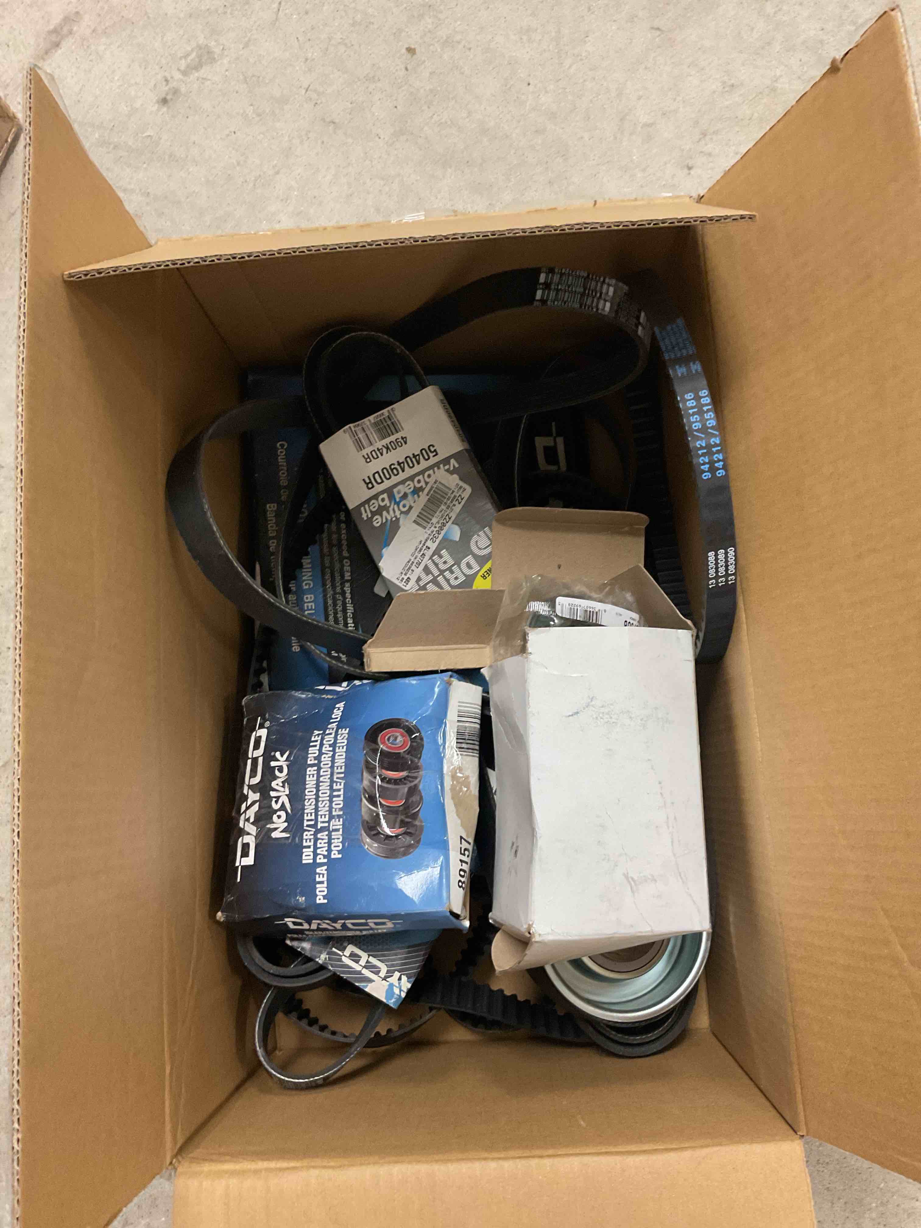 https://s3.amazonaws.com/lotting-images-prod/bidfta/GRA1453697_1754924394000.jpeg