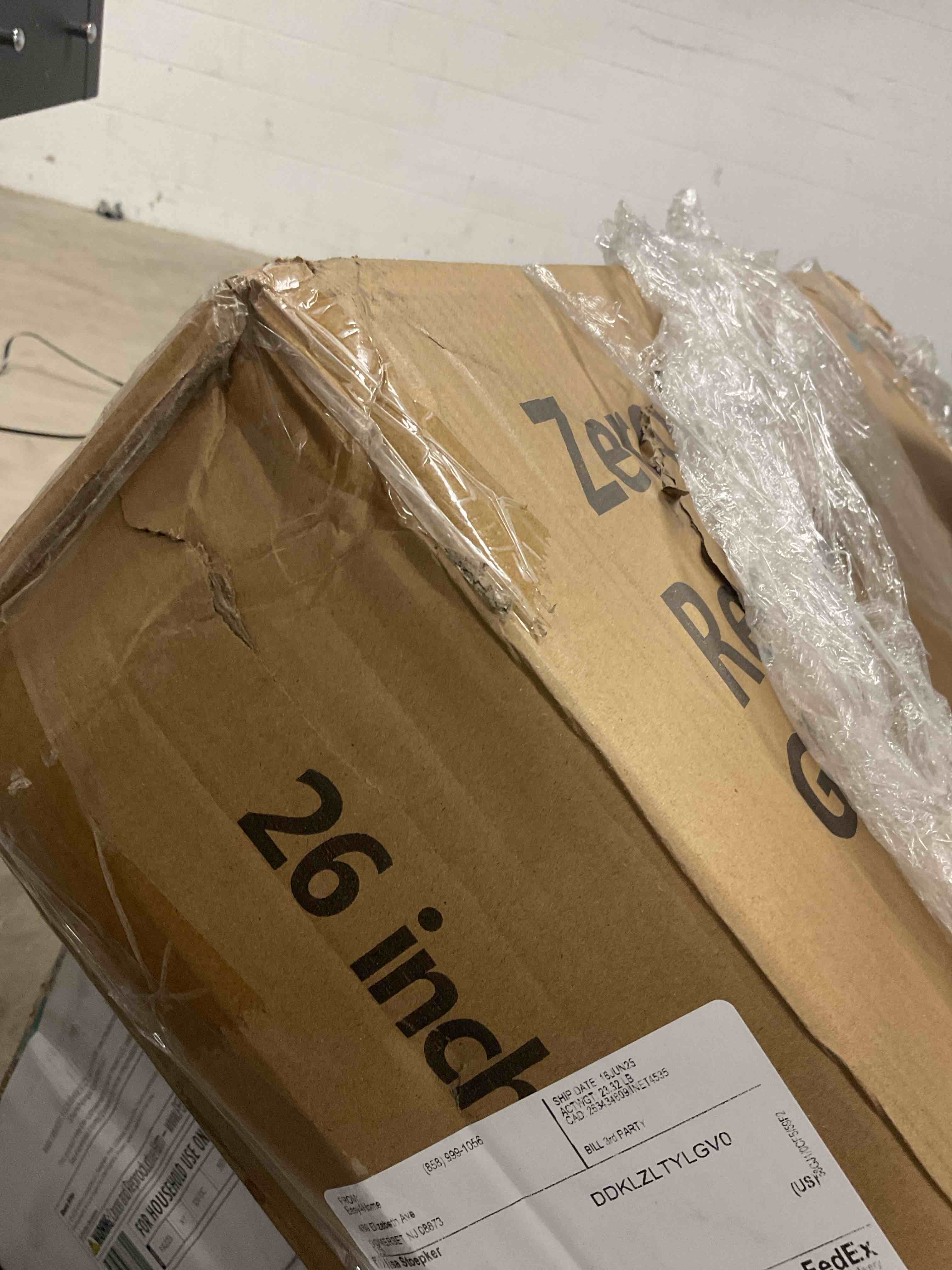 https://s3.amazonaws.com/lotting-images-prod/bidfta/GRA1453984_1755111106756.jpeg