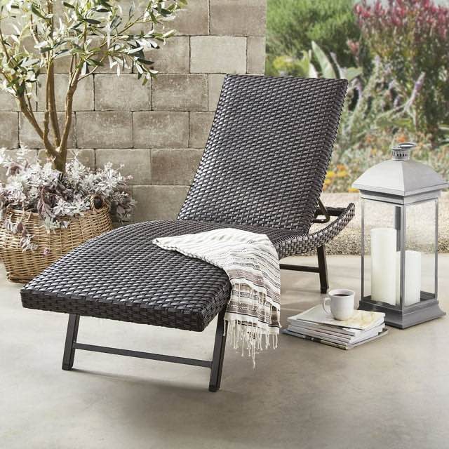 Title Member's Mark Padded Wicker Chaise Lounger, Single