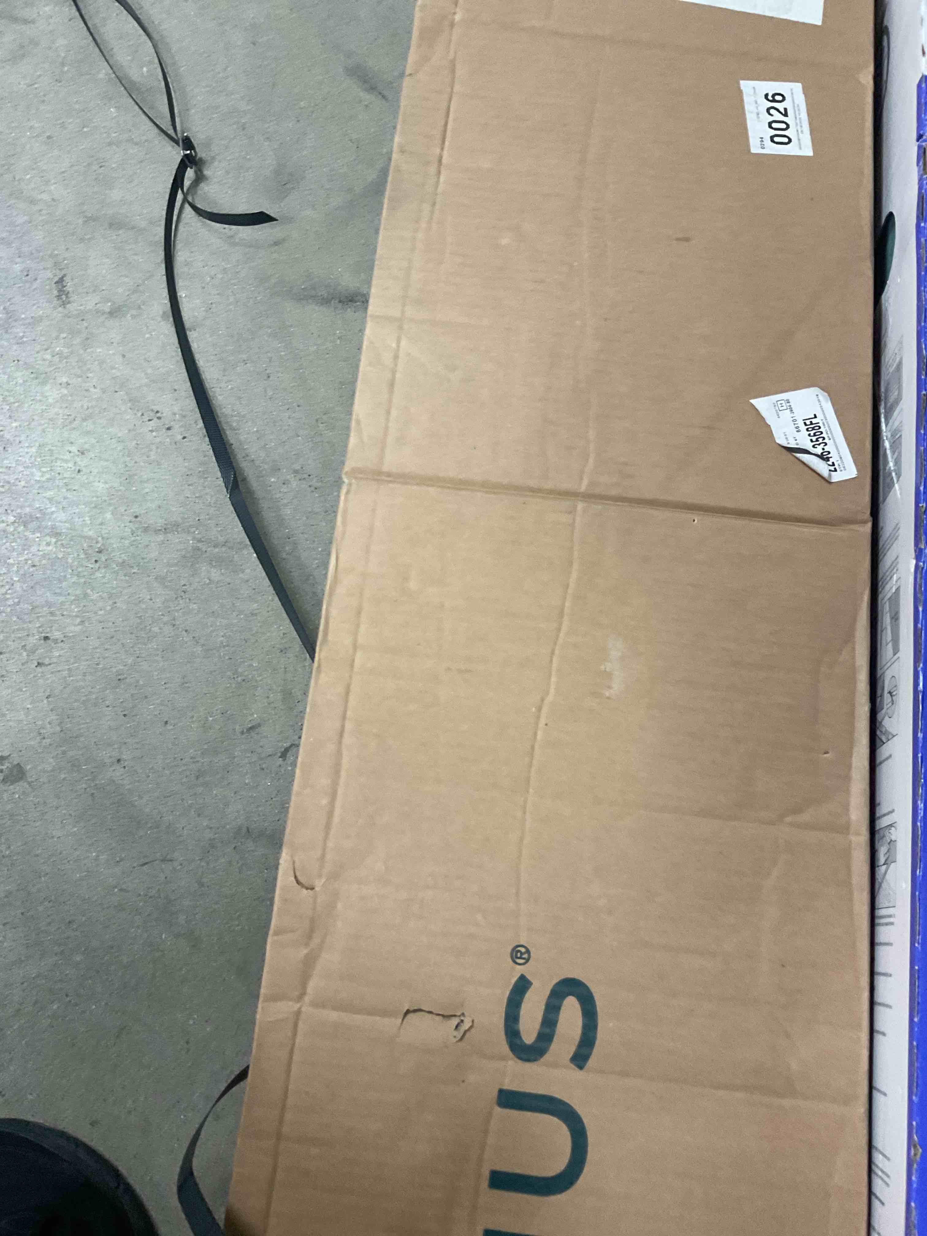 https://s3.amazonaws.com/lotting-images-prod/bidfta/GRA1453989_1755115891359.jpeg