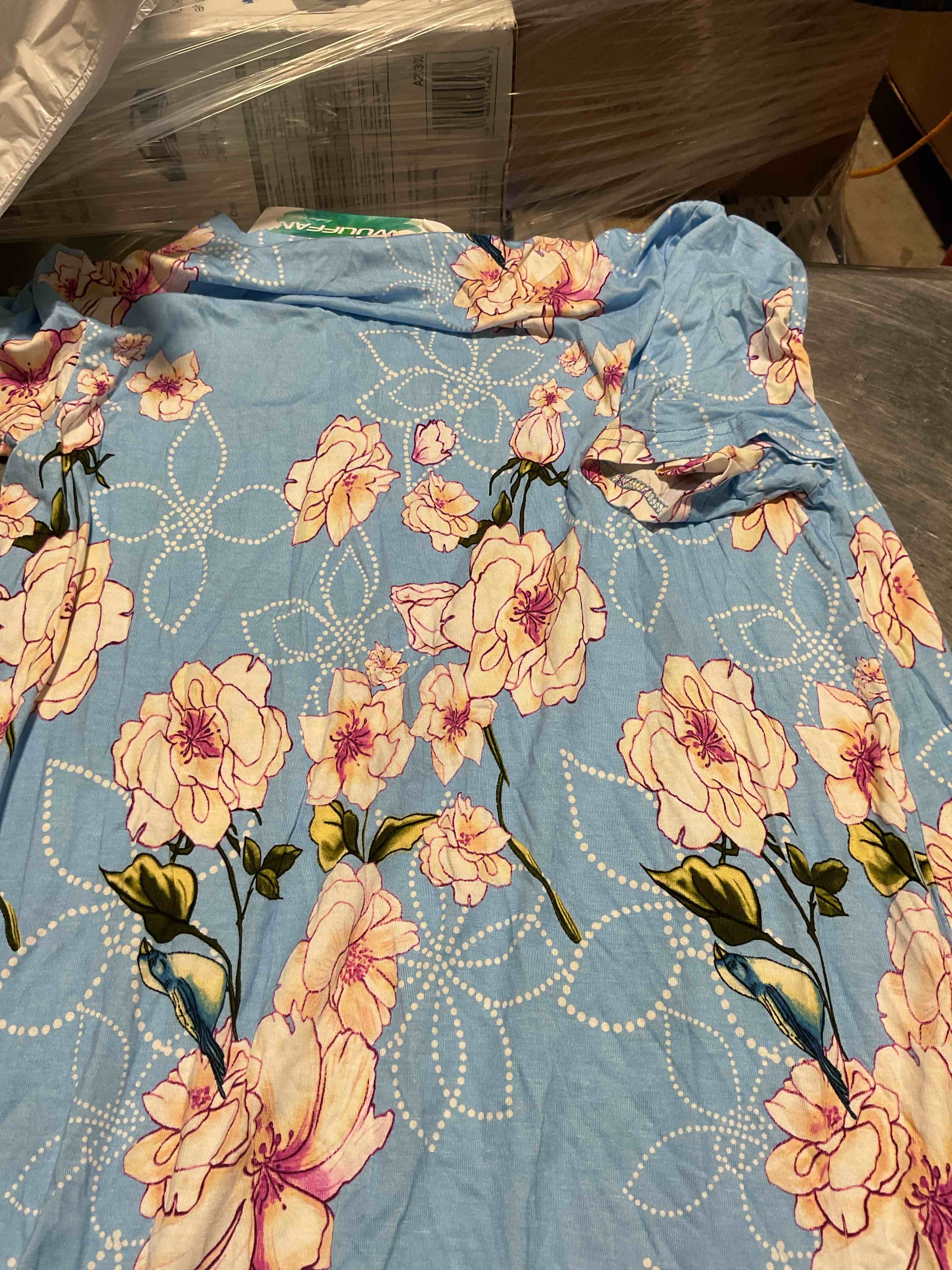 assorted Different clothes color size style