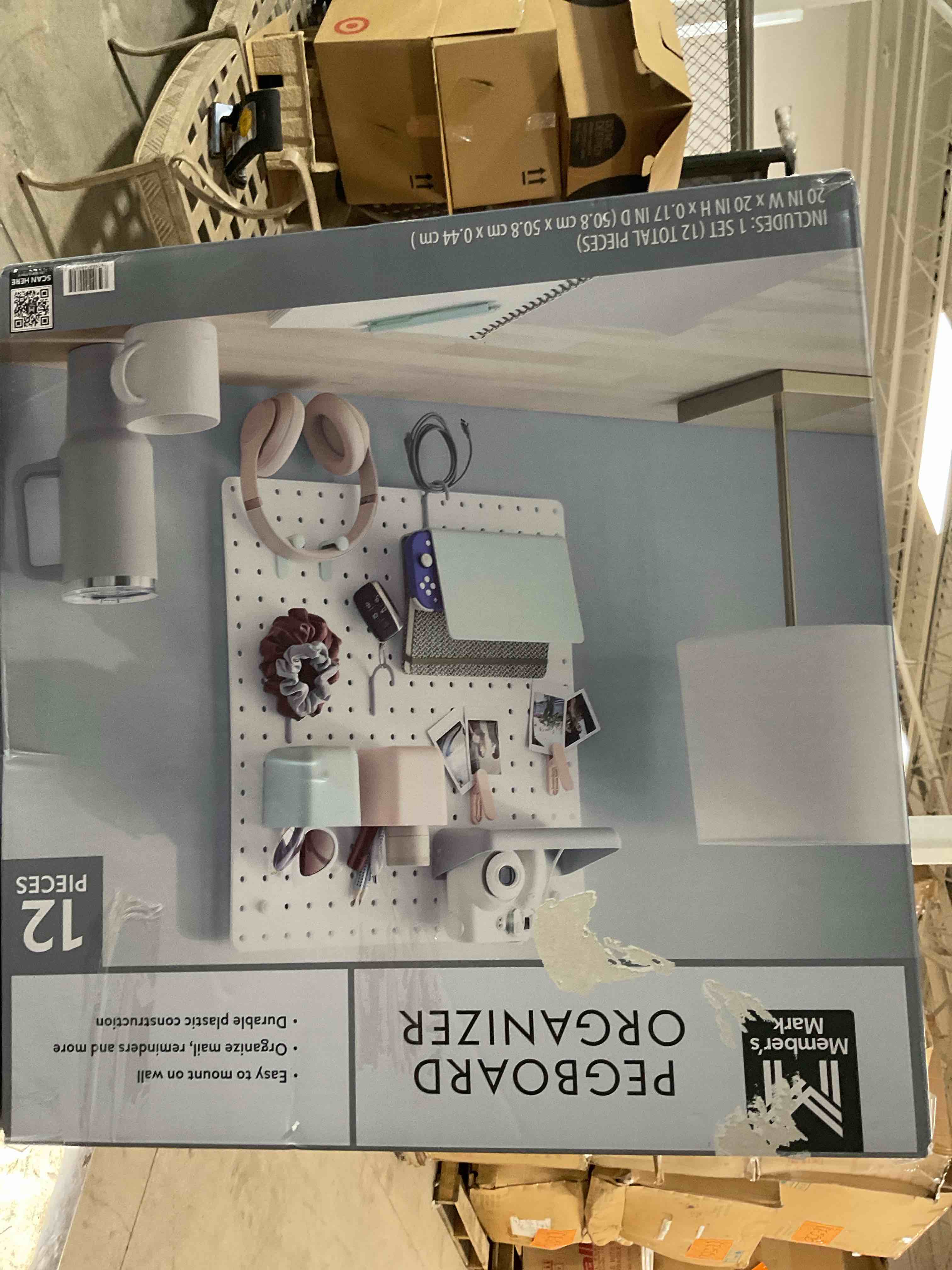 https://s3.amazonaws.com/lotting-images-prod/bidfta/GRA1454424_1755612469725.jpeg