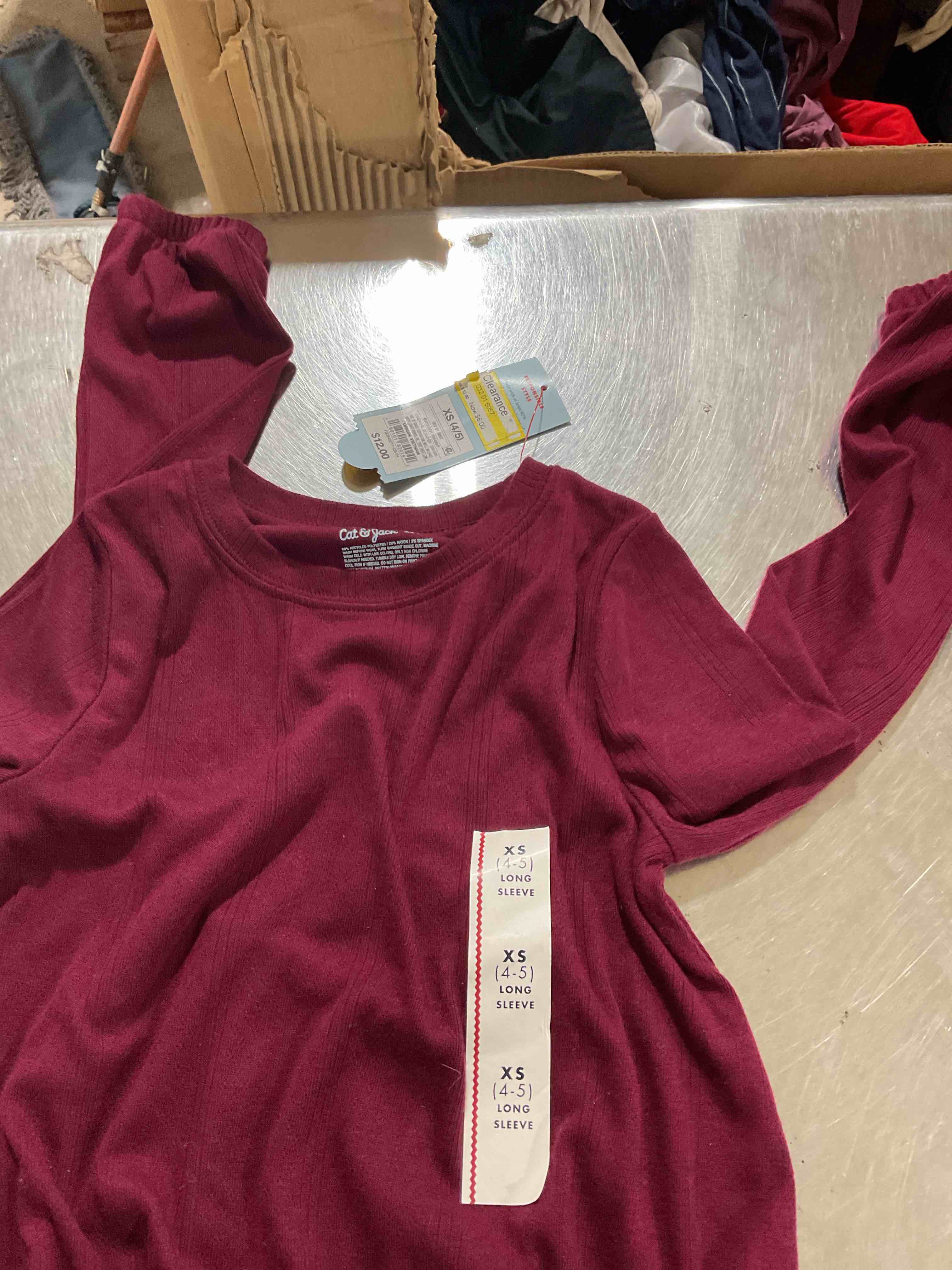 https://s3.amazonaws.com/lotting-images-prod/bidfta/GRA1455025_1756239549331.jpeg
