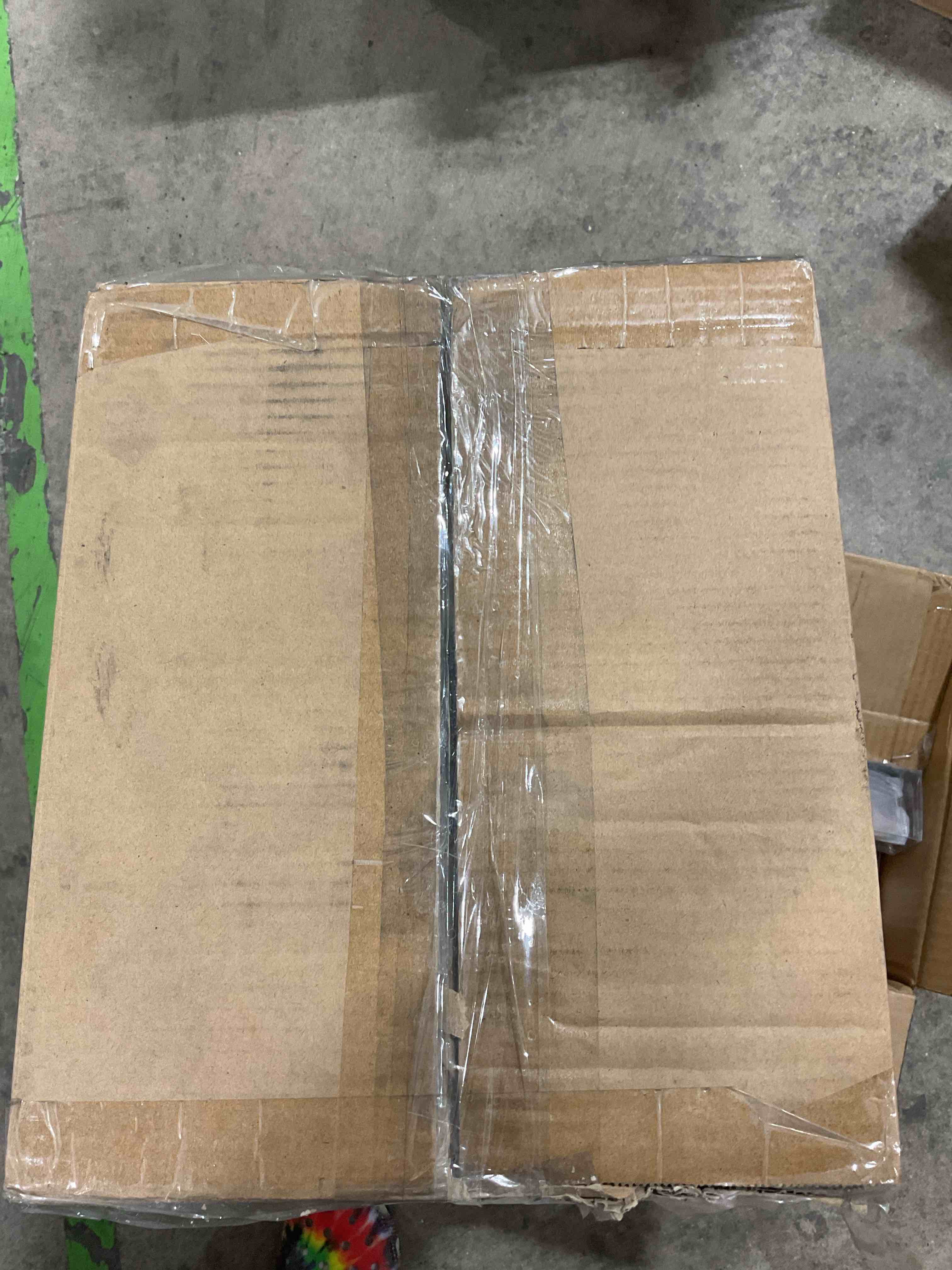 https://s3.amazonaws.com/lotting-images-prod/bidfta/GRA1455348_1756736311975.jpeg