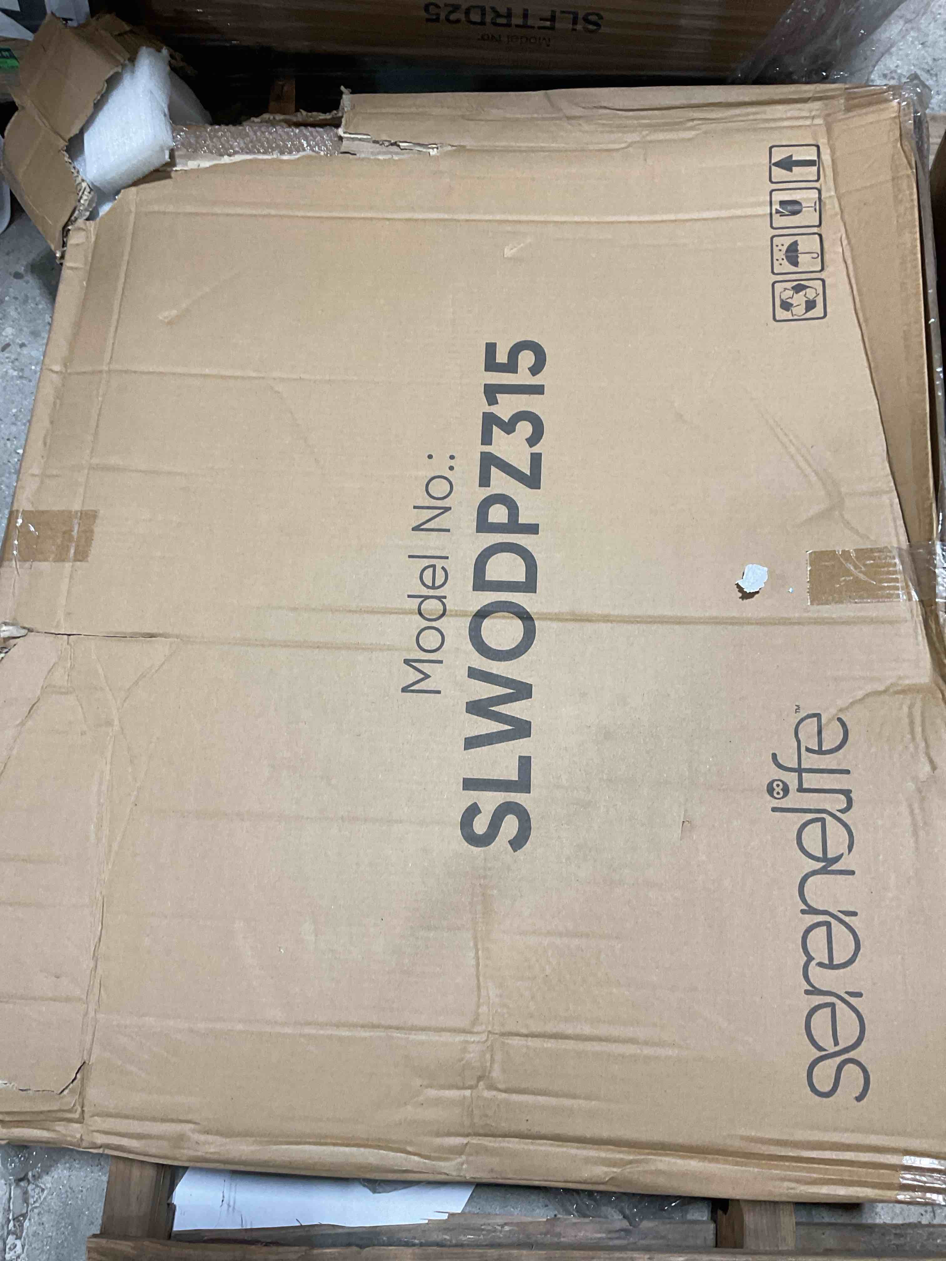 https://s3.amazonaws.com/lotting-images-prod/bidfta/GRA1455442_1756757521804.jpeg