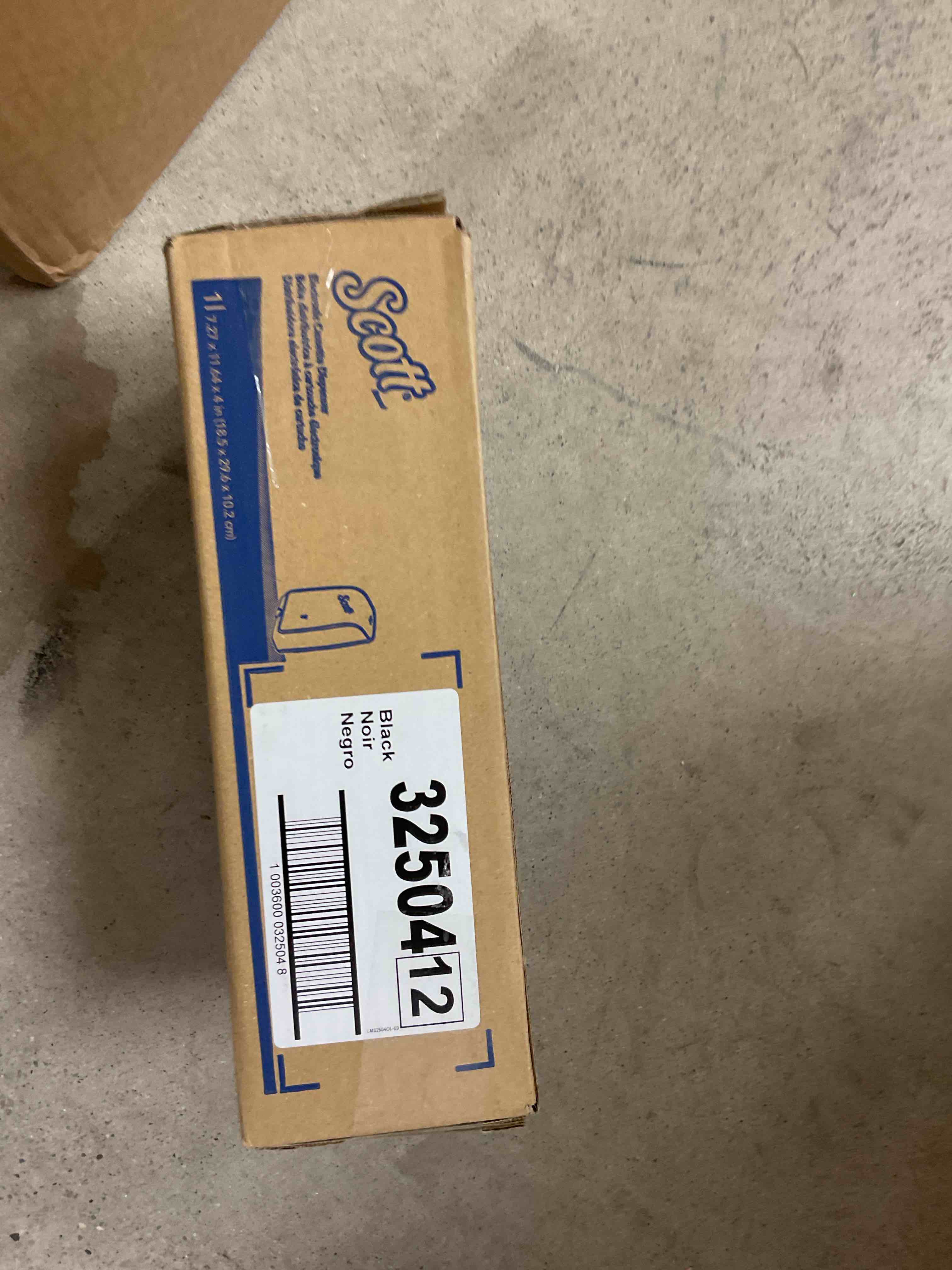 https://s3.amazonaws.com/lotting-images-prod/bidfta/GRA1455512_1756825819199.jpeg