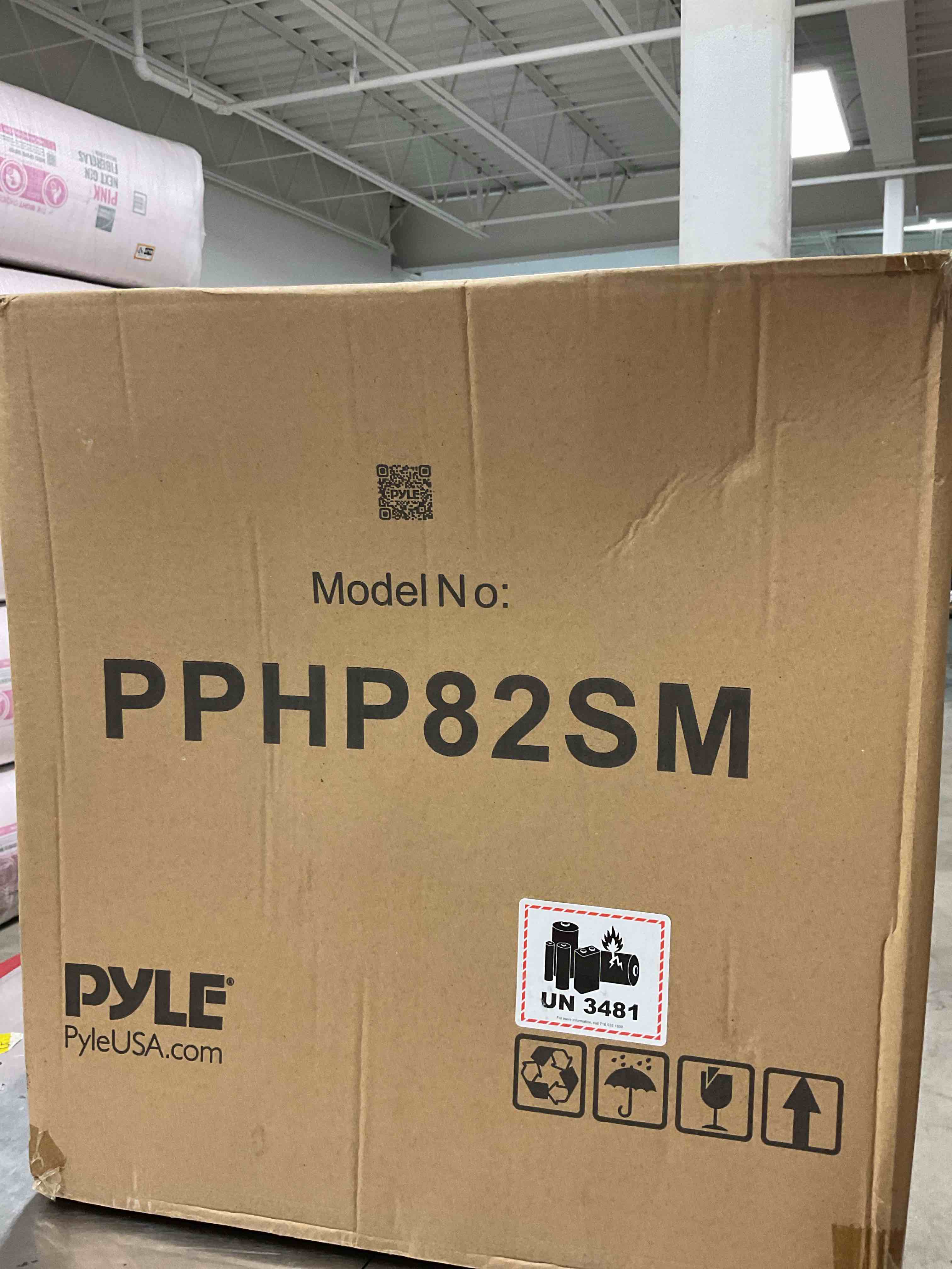 https://s3.amazonaws.com/lotting-images-prod/bidfta/GRA1455742_1756996435625.jpeg