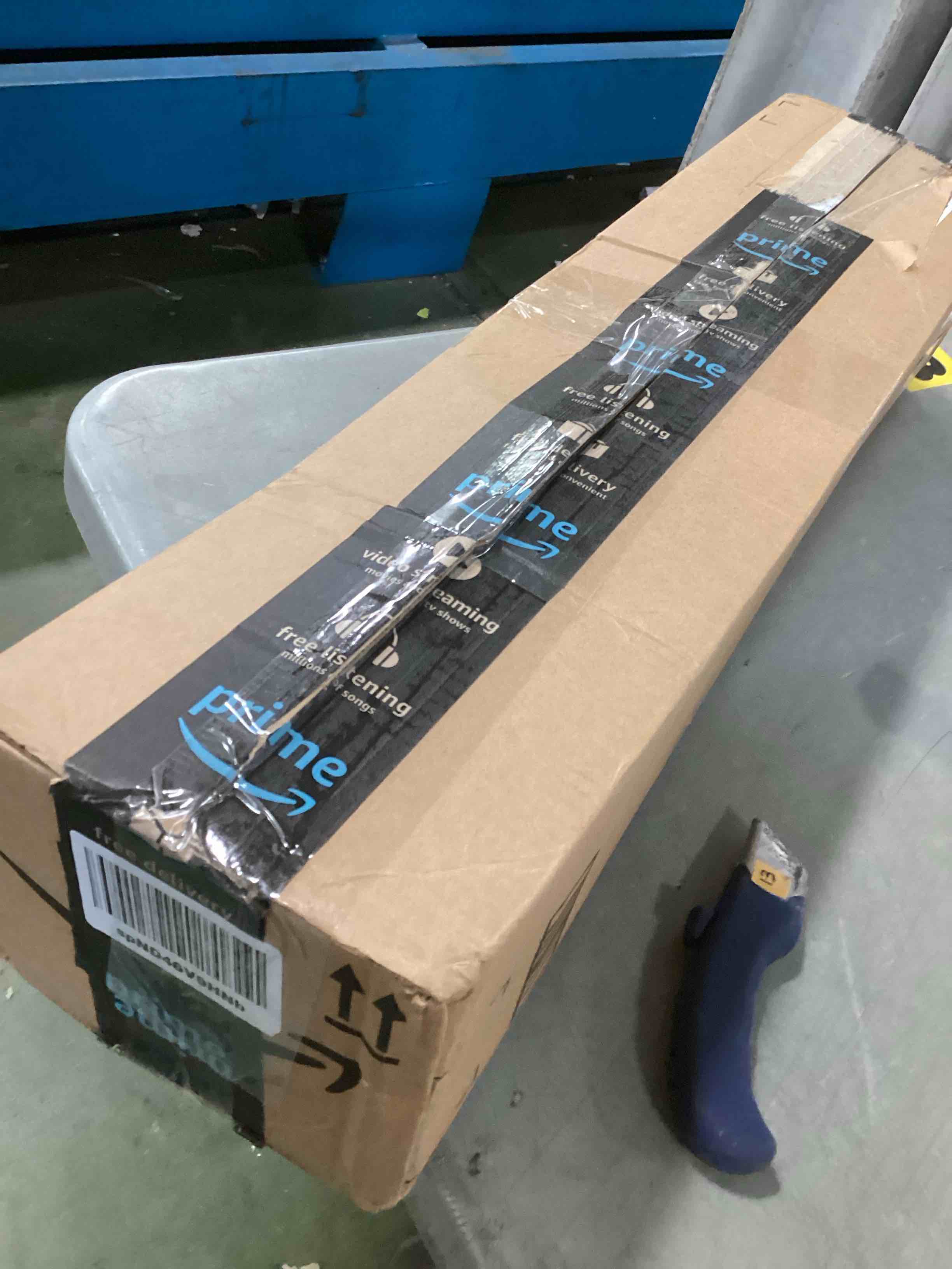 https://s3.amazonaws.com/lotting-images-prod/bidfta/GRA1456657_1732741659276.jpeg