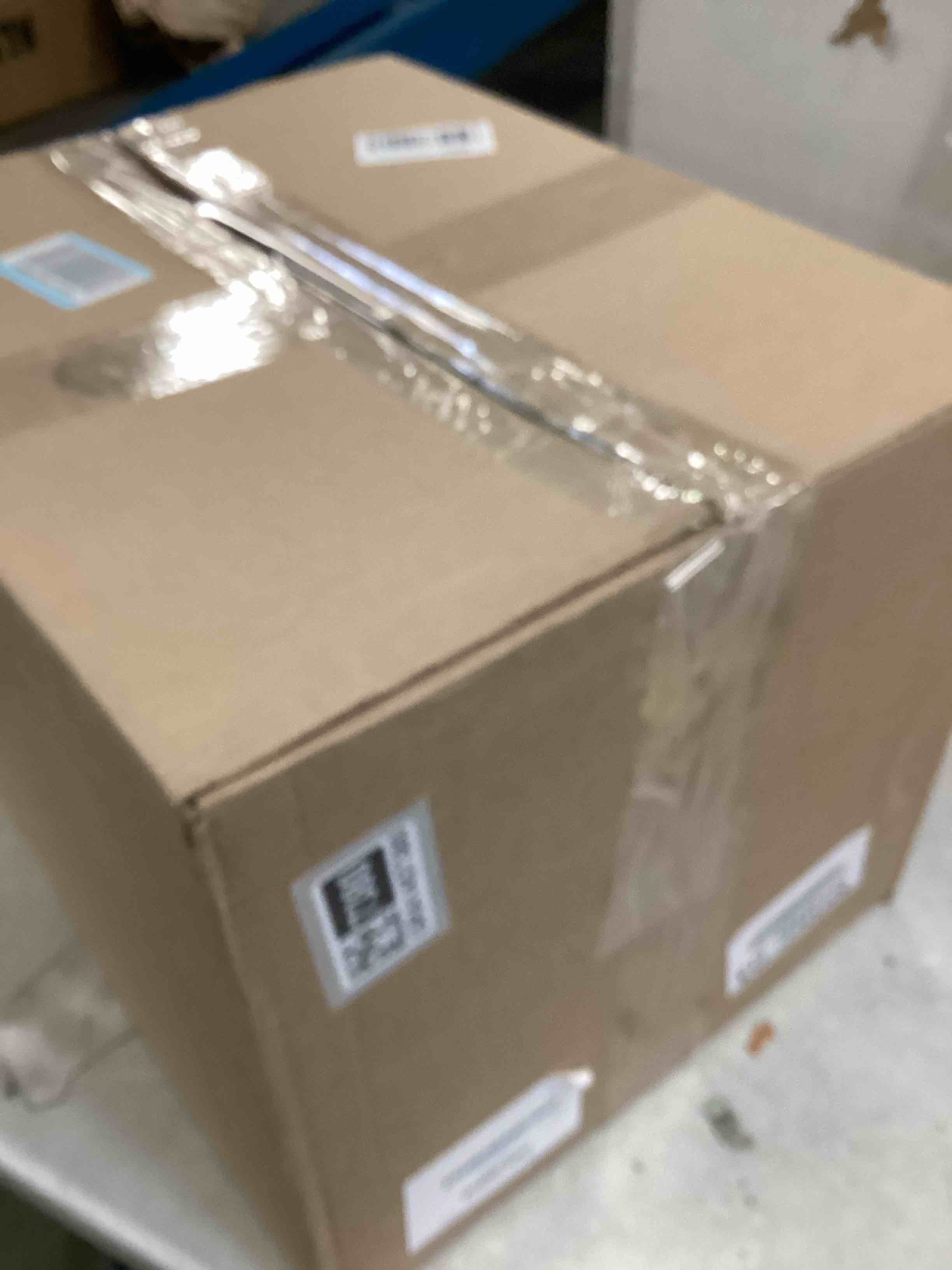 https://s3.amazonaws.com/lotting-images-prod/bidfta/GRA1457380_1733326601307.jpeg