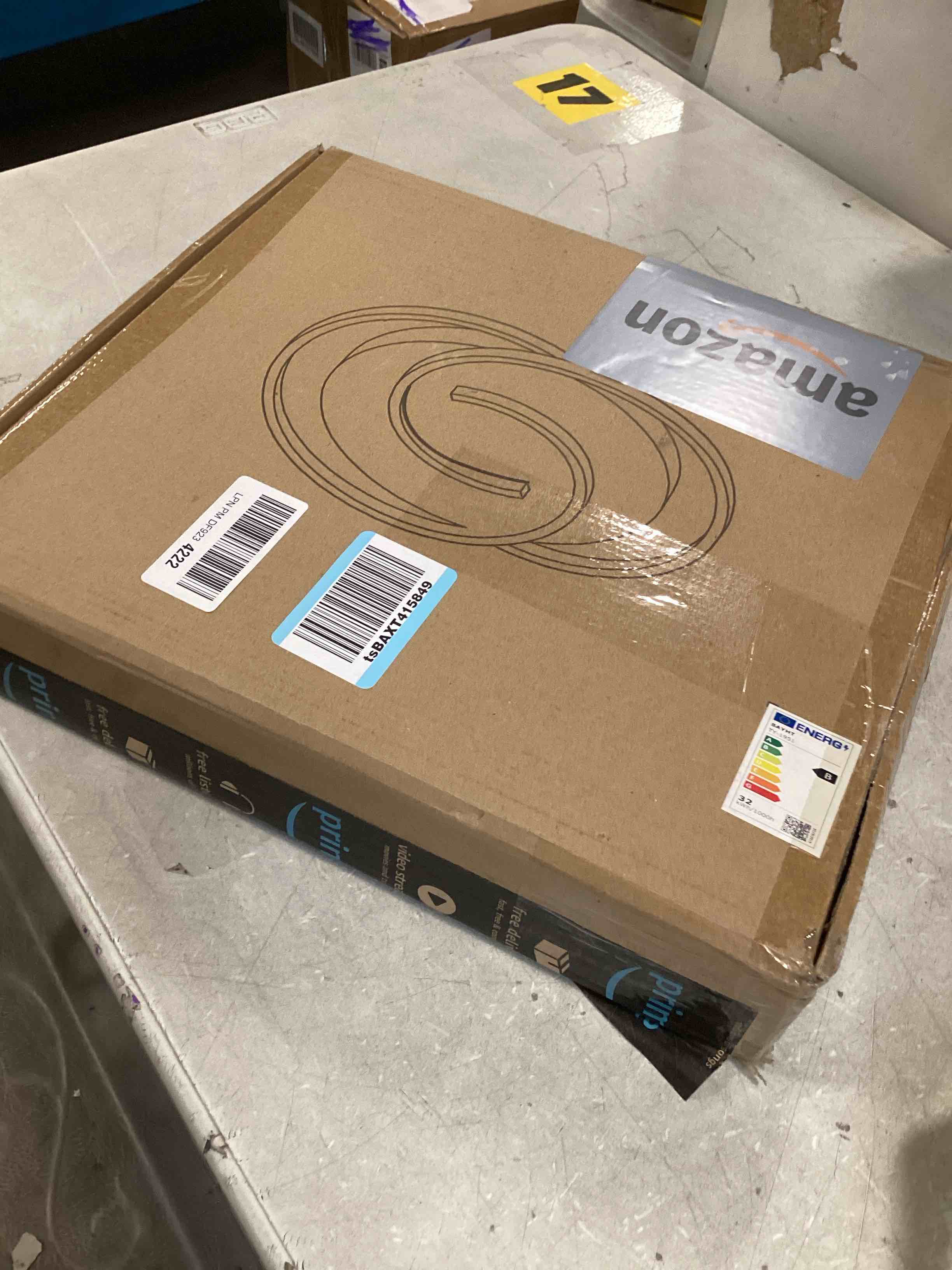 https://s3.amazonaws.com/lotting-images-prod/bidfta/GRA1457477_1733342175220.jpeg