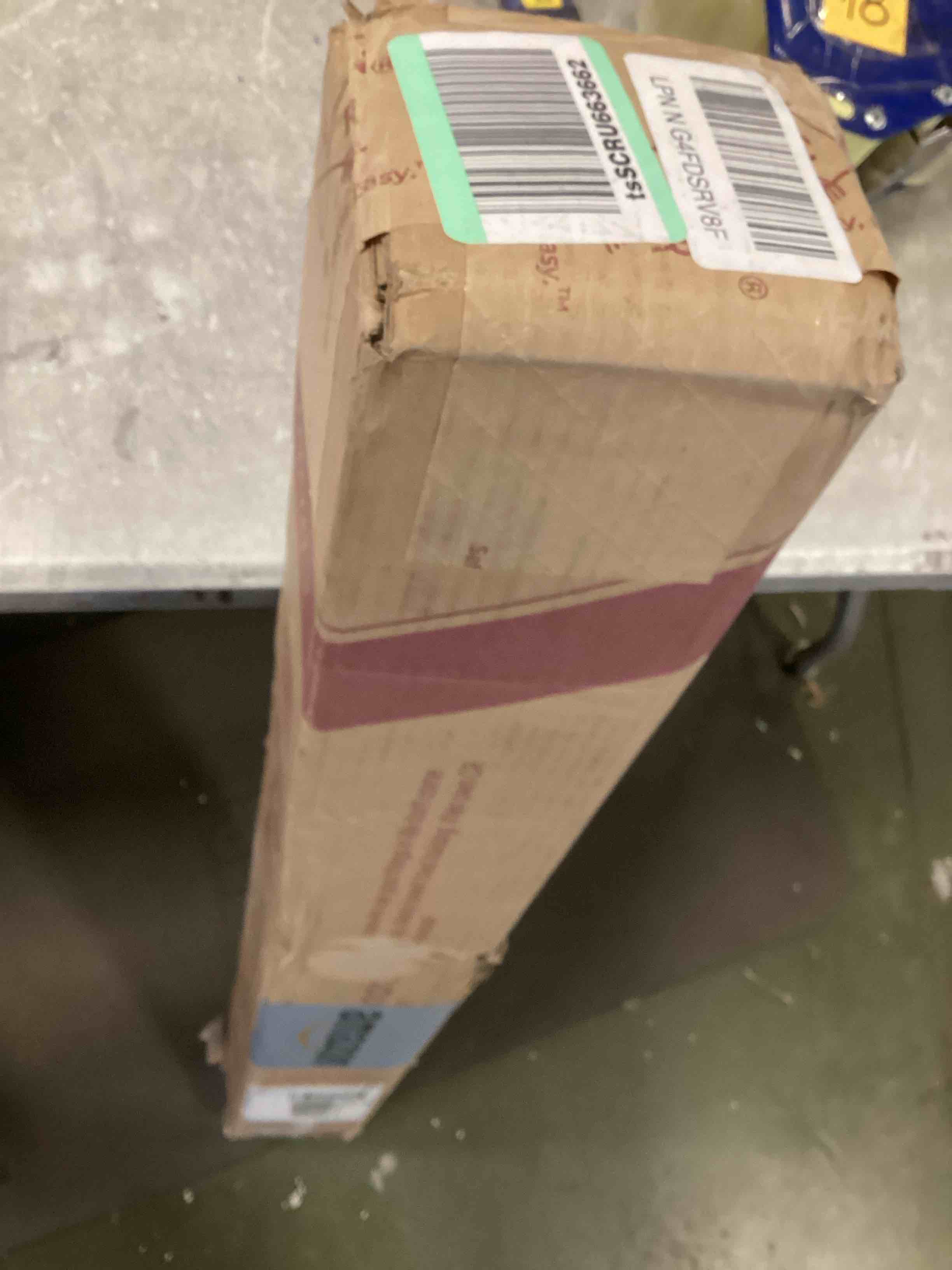 https://s3.amazonaws.com/lotting-images-prod/bidfta/GRA1457700_1733428278898.jpeg