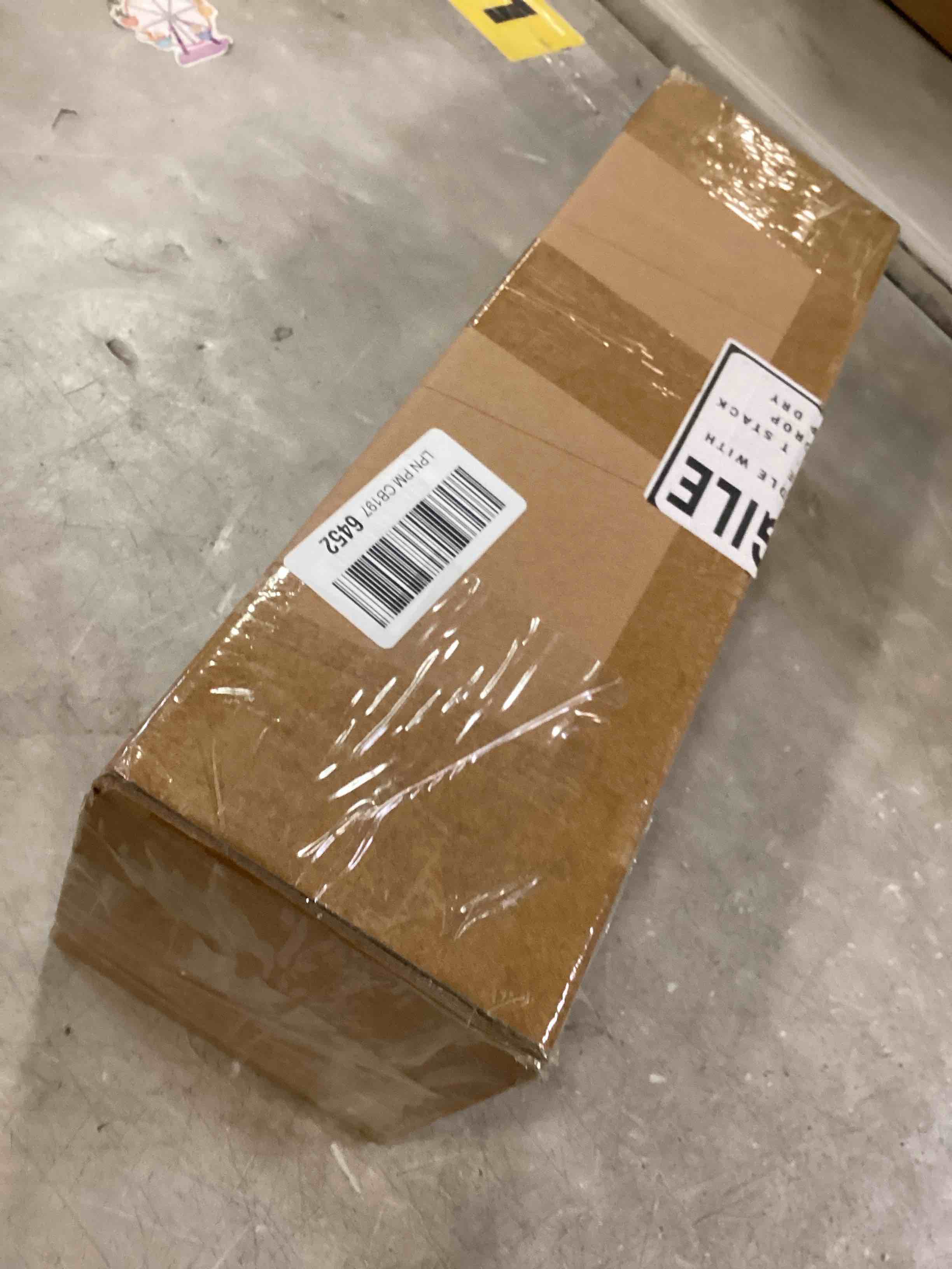 https://s3.amazonaws.com/lotting-images-prod/bidfta/GRA1457814_1733499441103.jpeg