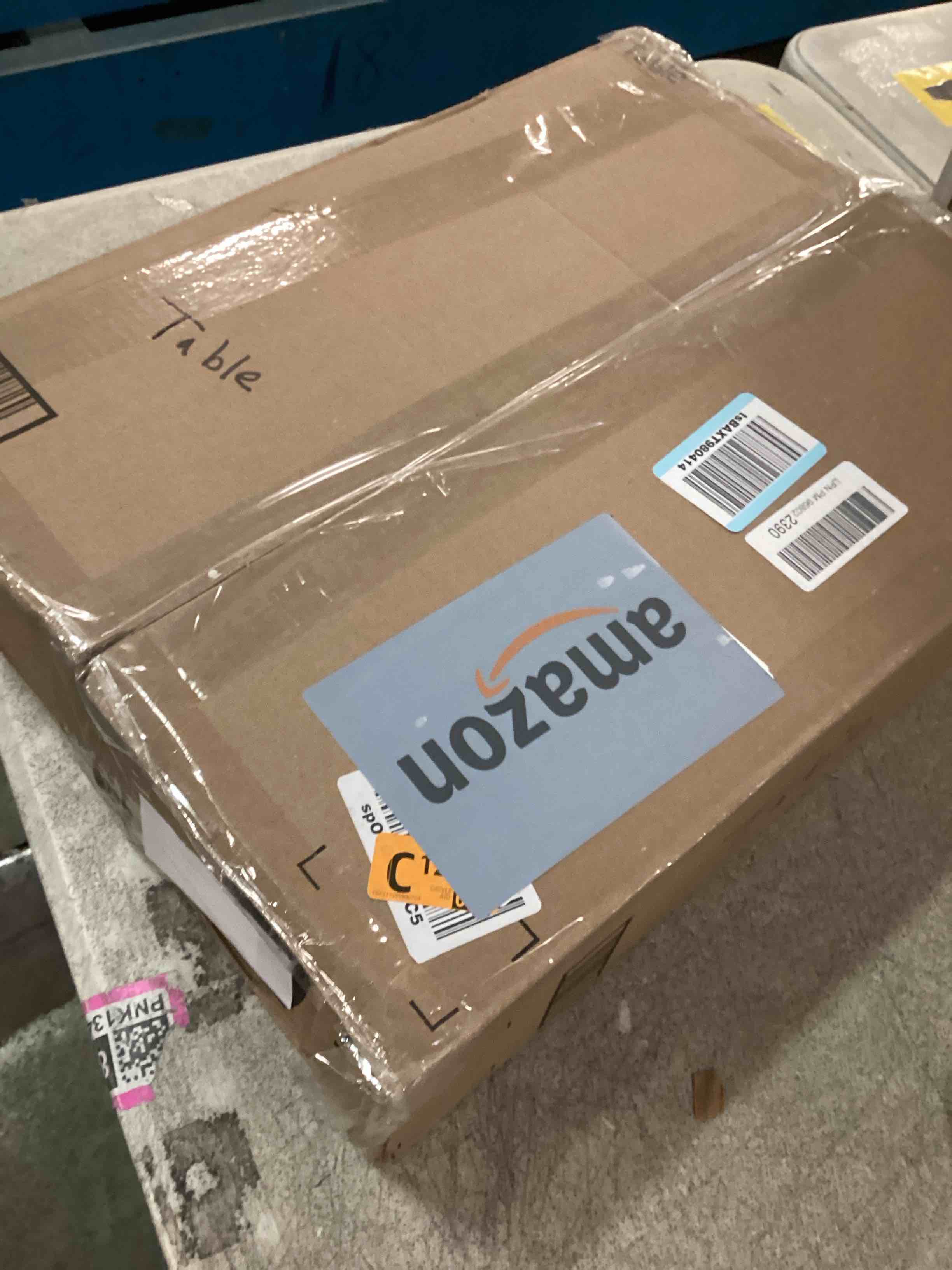 https://s3.amazonaws.com/lotting-images-prod/bidfta/GRA1458355_1733864539469.jpeg