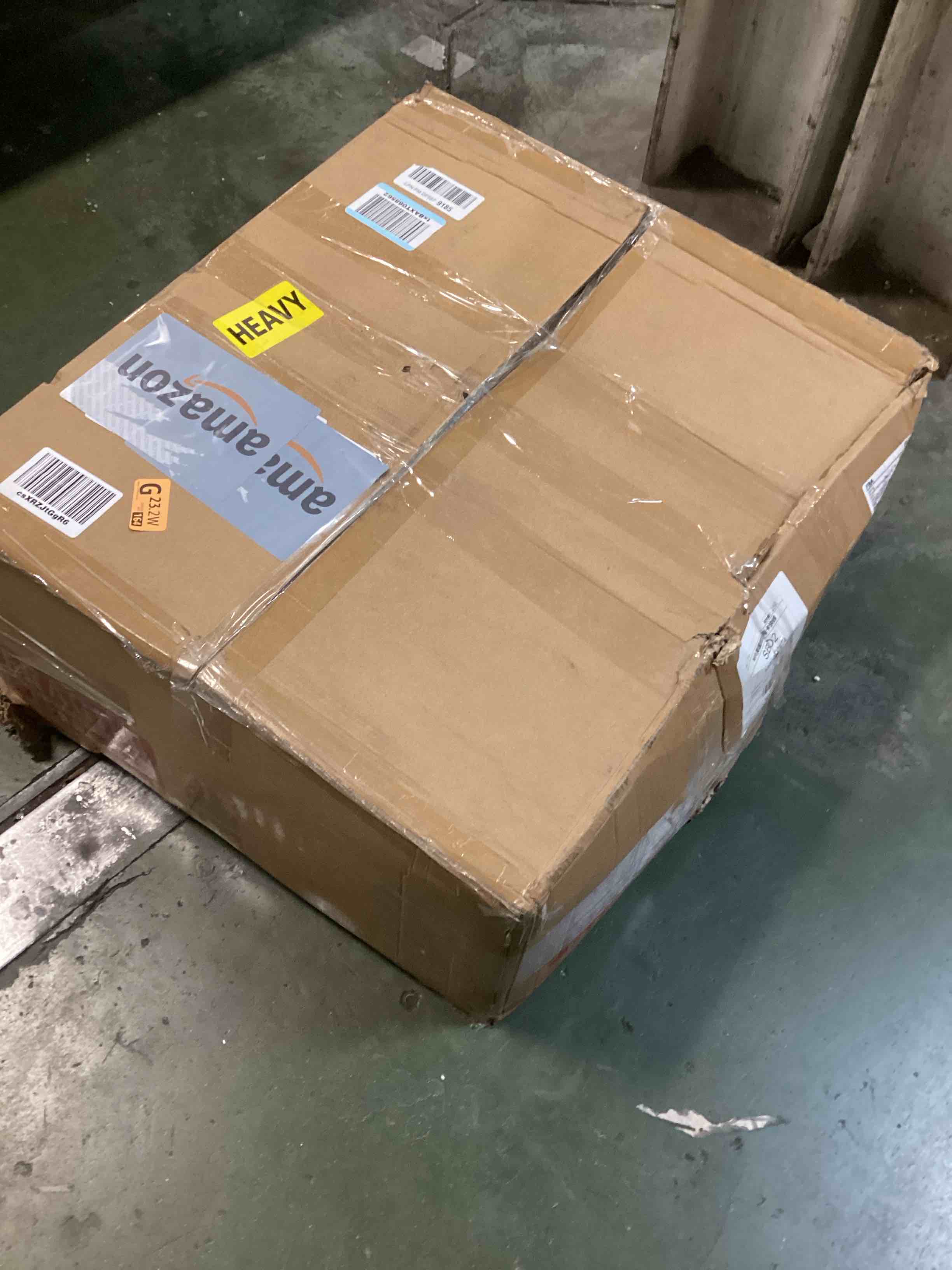 https://s3.amazonaws.com/lotting-images-prod/bidfta/GRA1458848_1734097785264.jpeg
